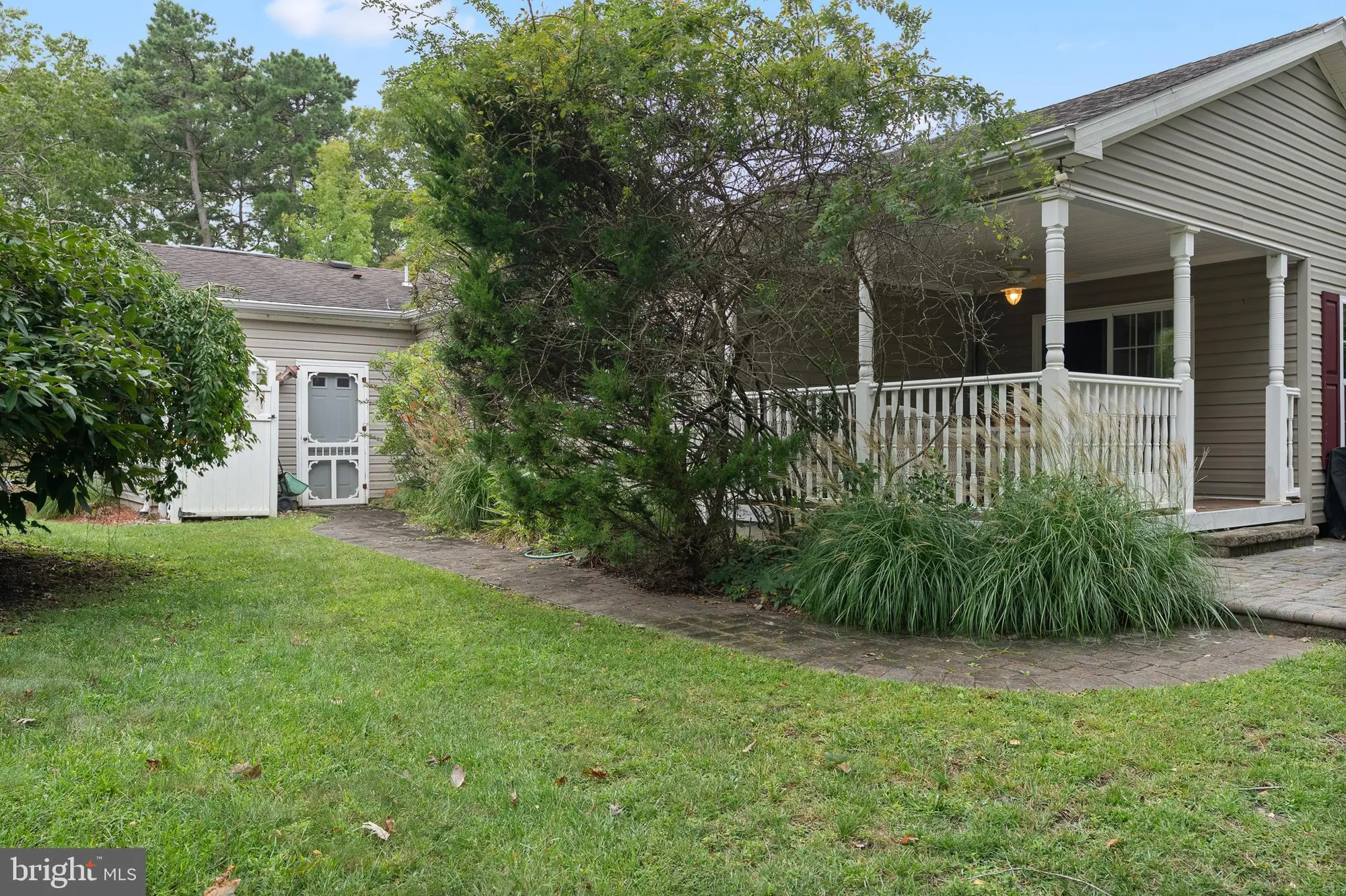 Property Slideshow image 5 of 21 | 277 greenbriar ct, Mays Landing, NJ, 08330