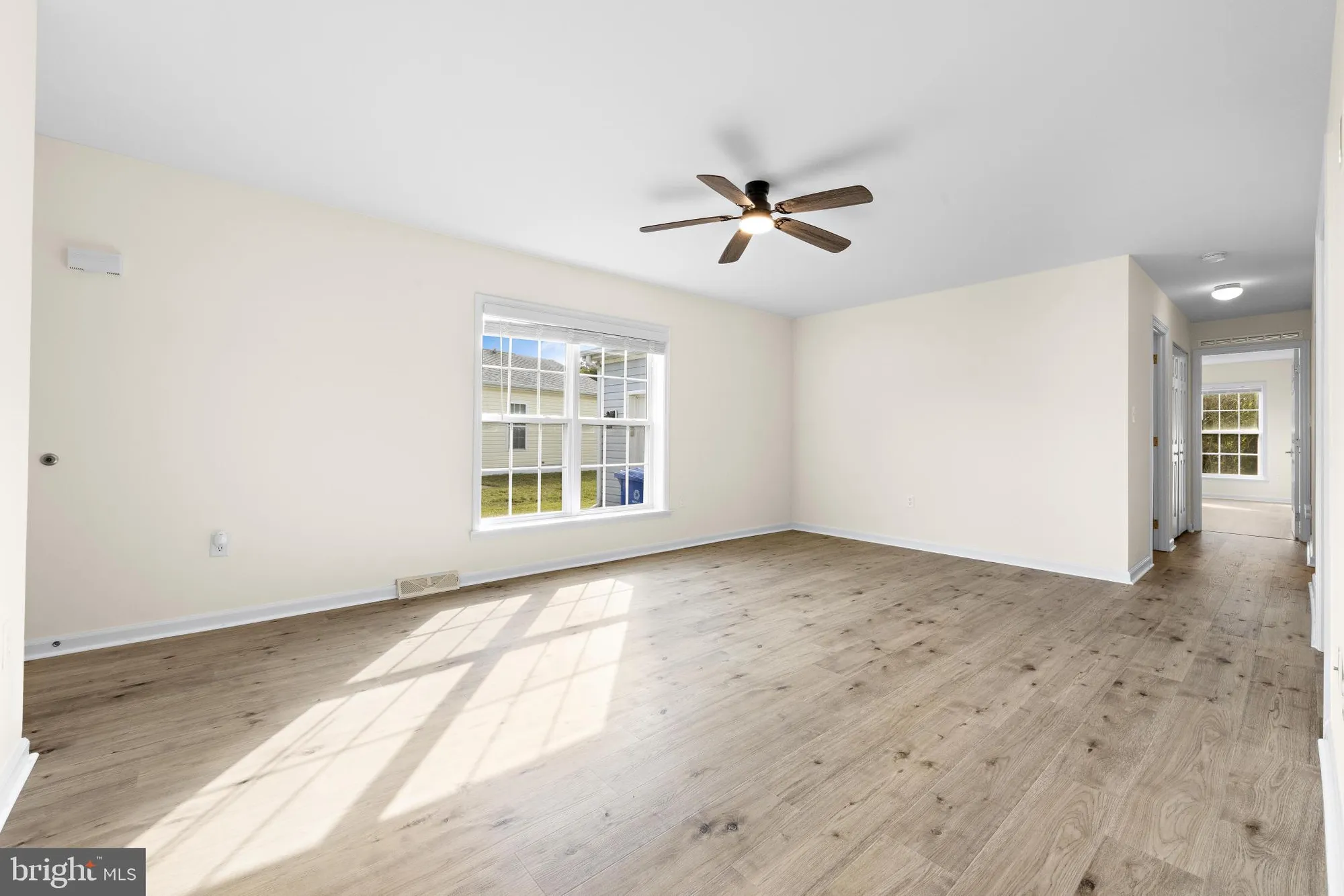 Property Slideshow image 6 of 39 | 40 pine grove ave, Manahawkin, NJ, 08050