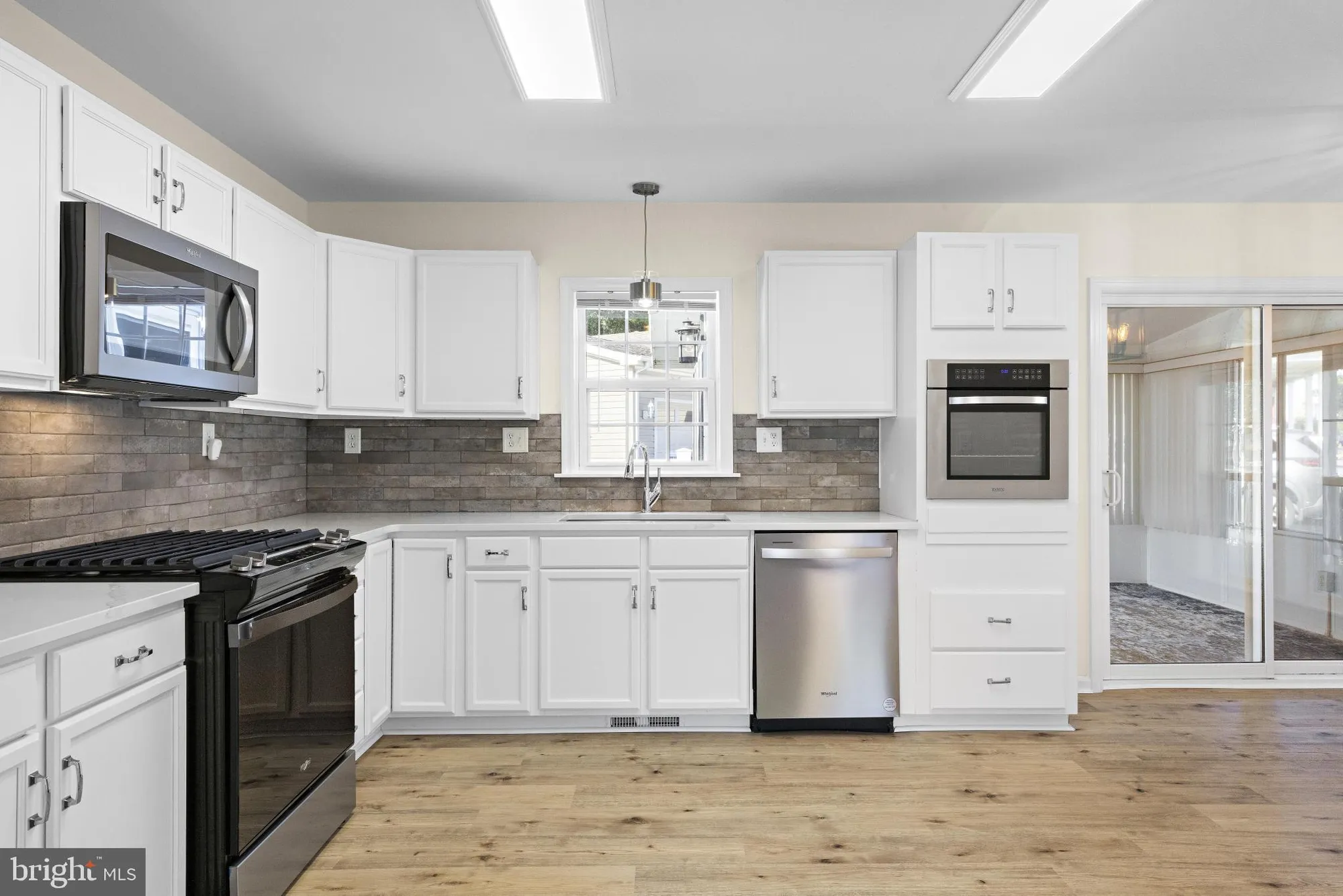 Property Slideshow image 10 of 39 | 40 pine grove ave, Manahawkin, NJ, 08050