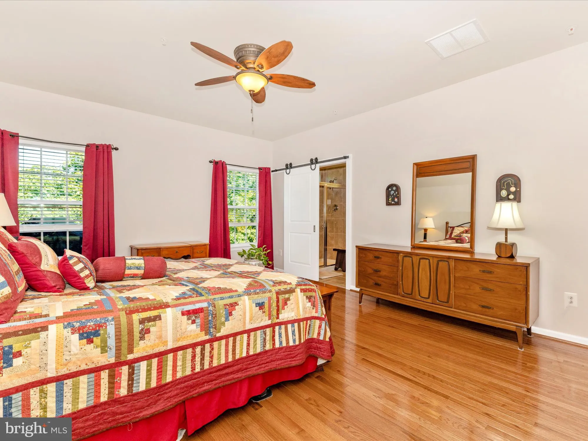 Property Slideshow image 23 of 60 | 5948 jacobean pl, New Market, MD, 21774
