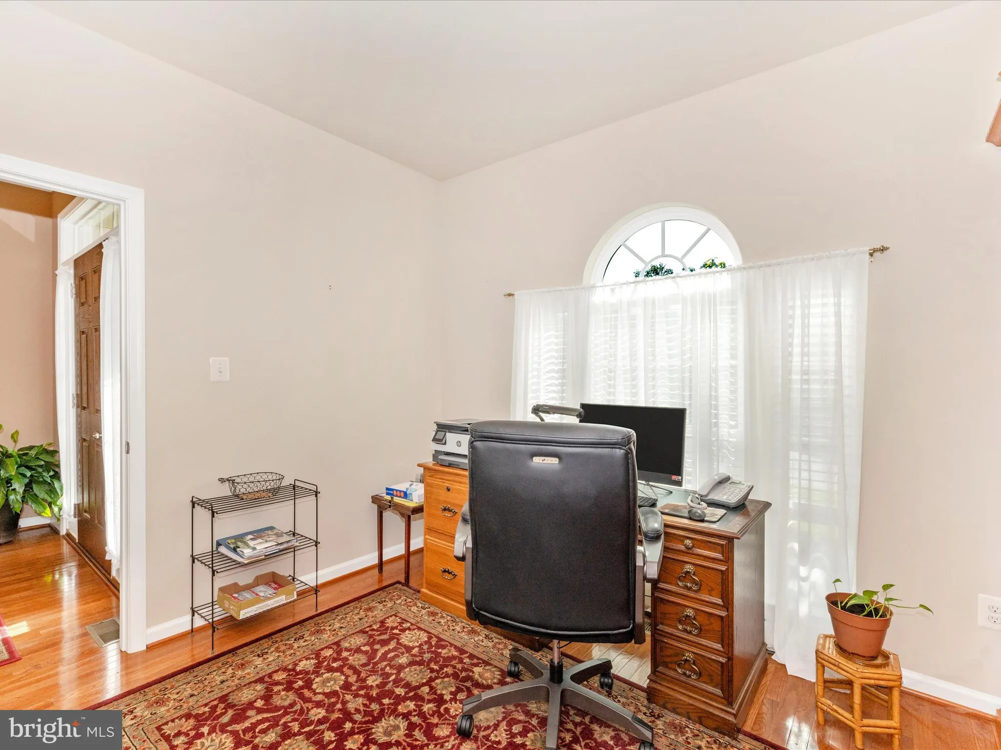 Property Slideshow image 10 of 60 | 5948 jacobean pl, New Market, MD, 21774