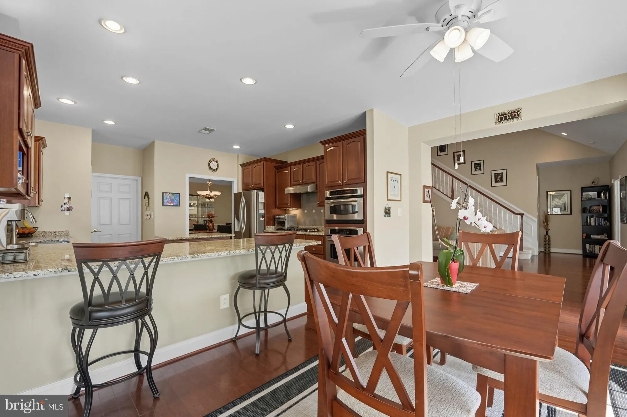 Property Slideshow image 16 of 64 | 6135 ferrier ct, Gainesville, VA, 20155