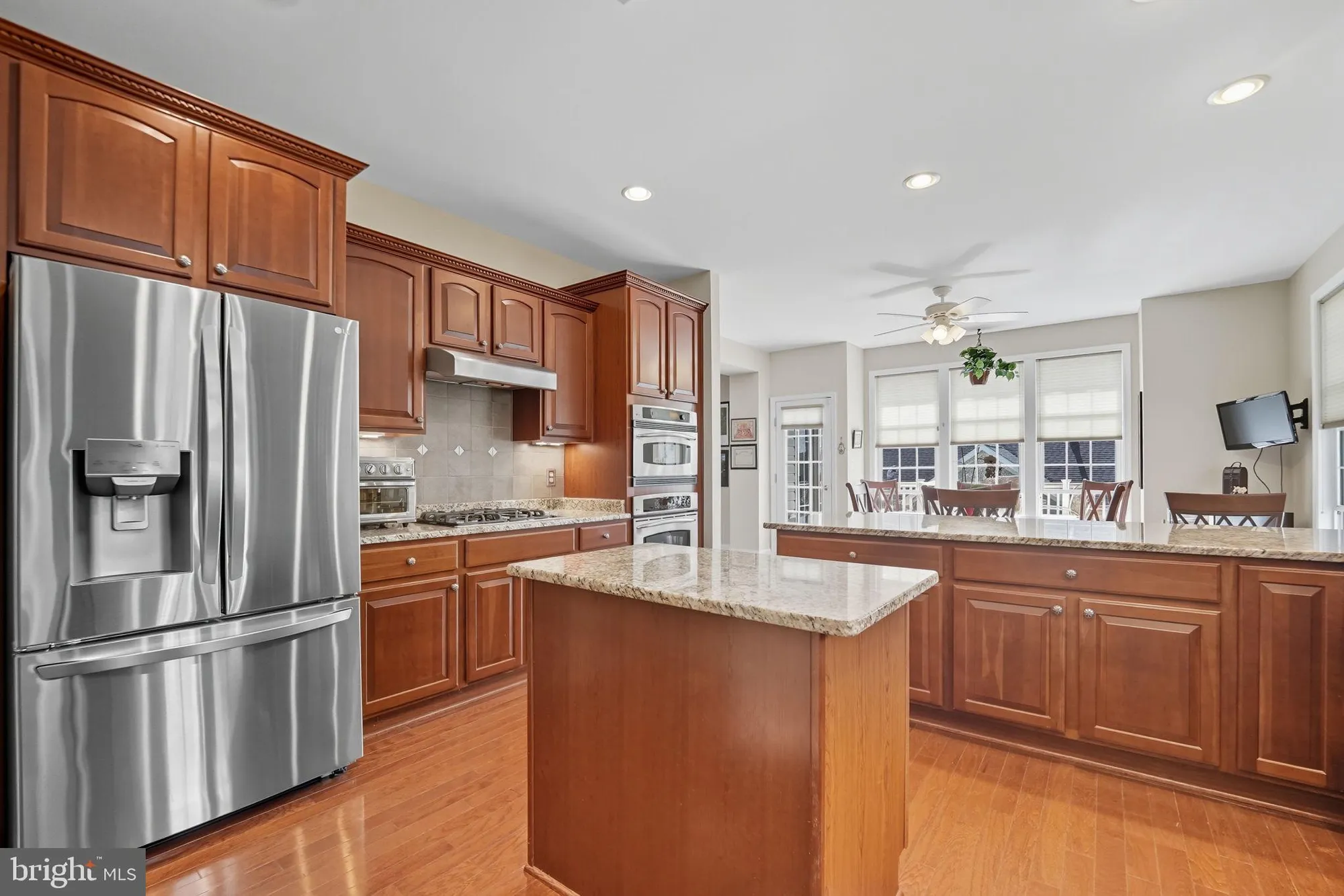 Property Slideshow image 20 of 64 | 6135 ferrier ct, Gainesville, VA, 20155