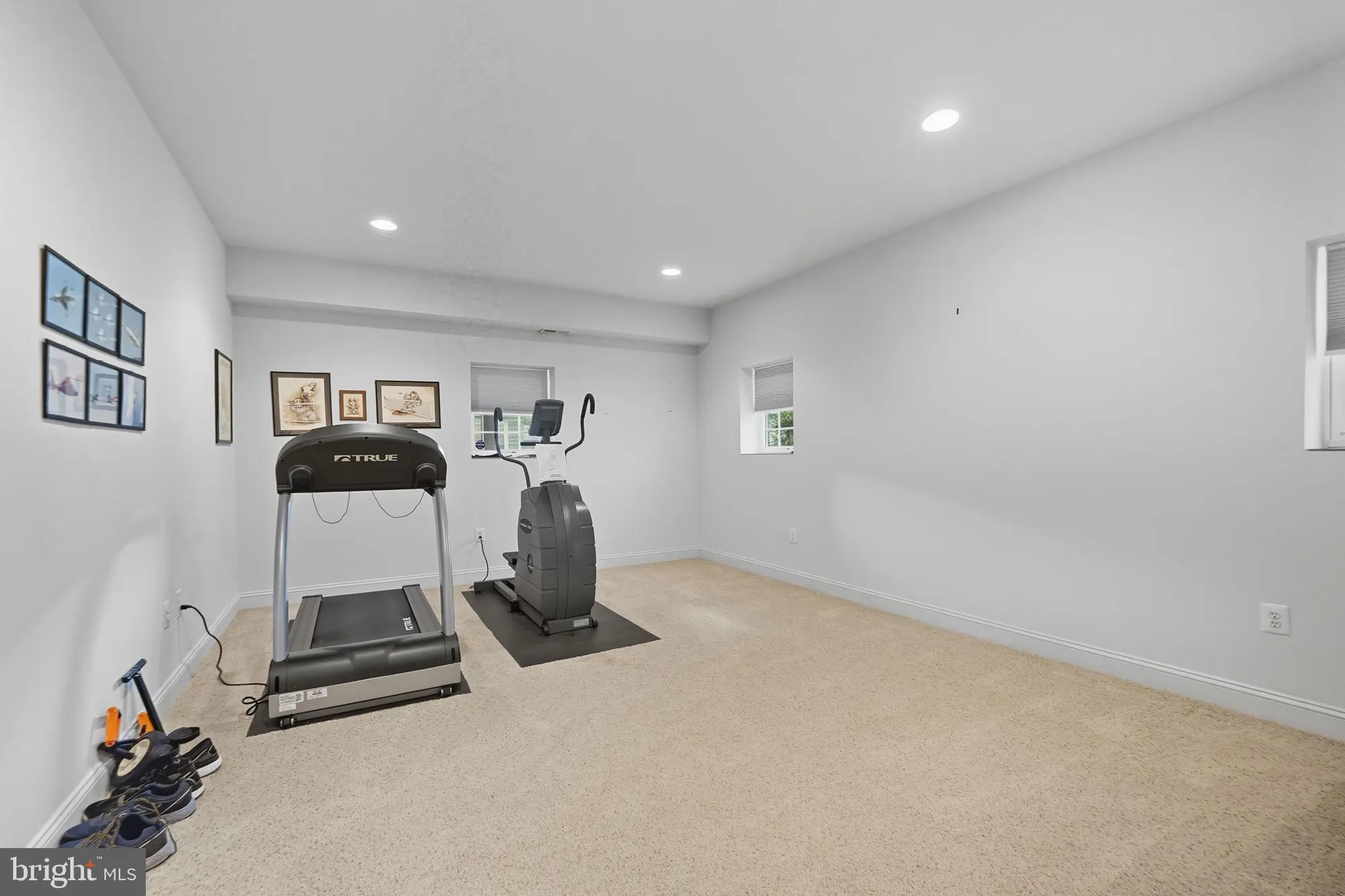 Property Slideshow image 48 of 64 | 6135 ferrier ct, Gainesville, VA, 20155