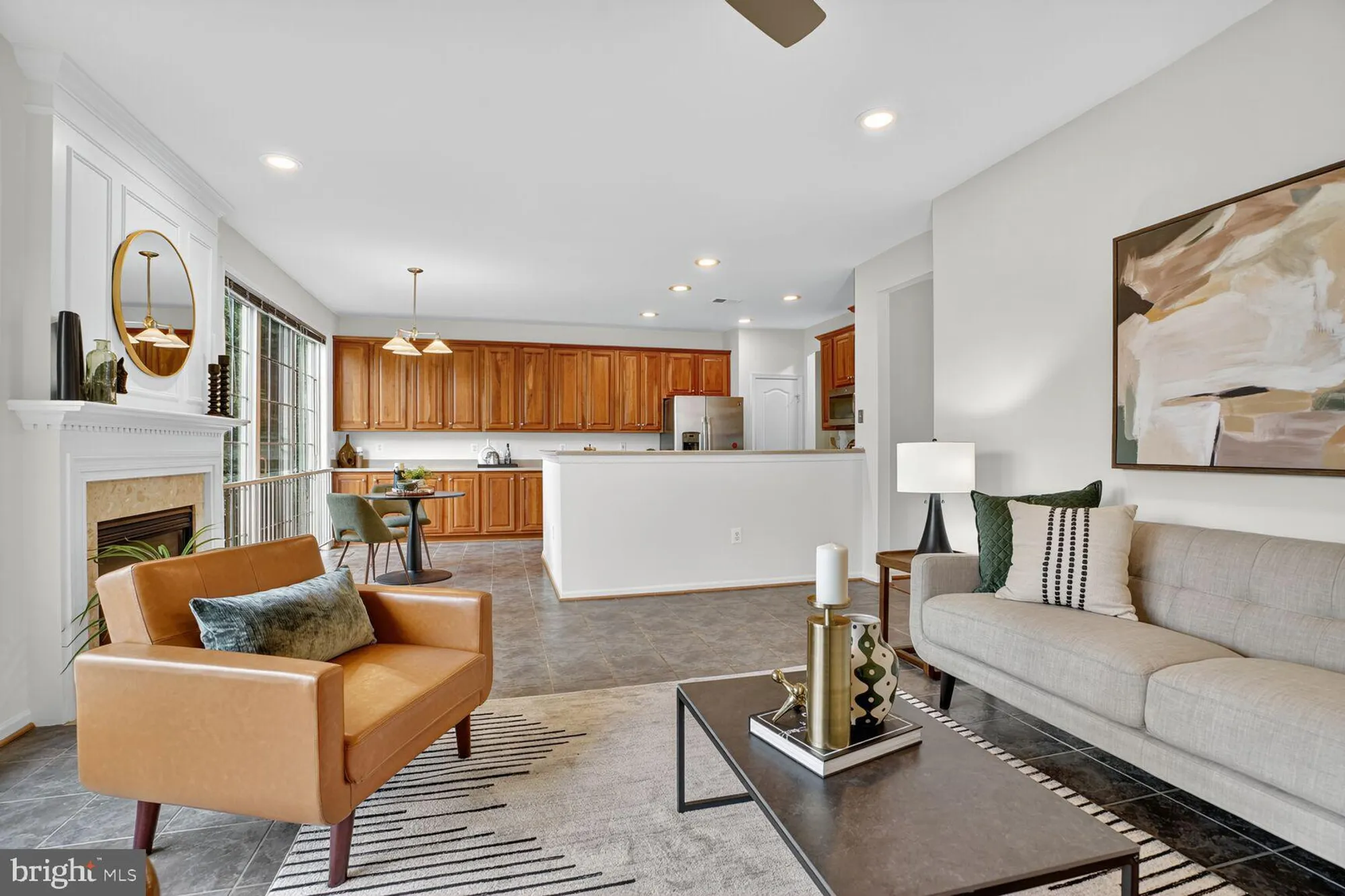 Property Slideshow image 12 of 37 | 1994 penfold ct, Woodbridge, VA, 22192