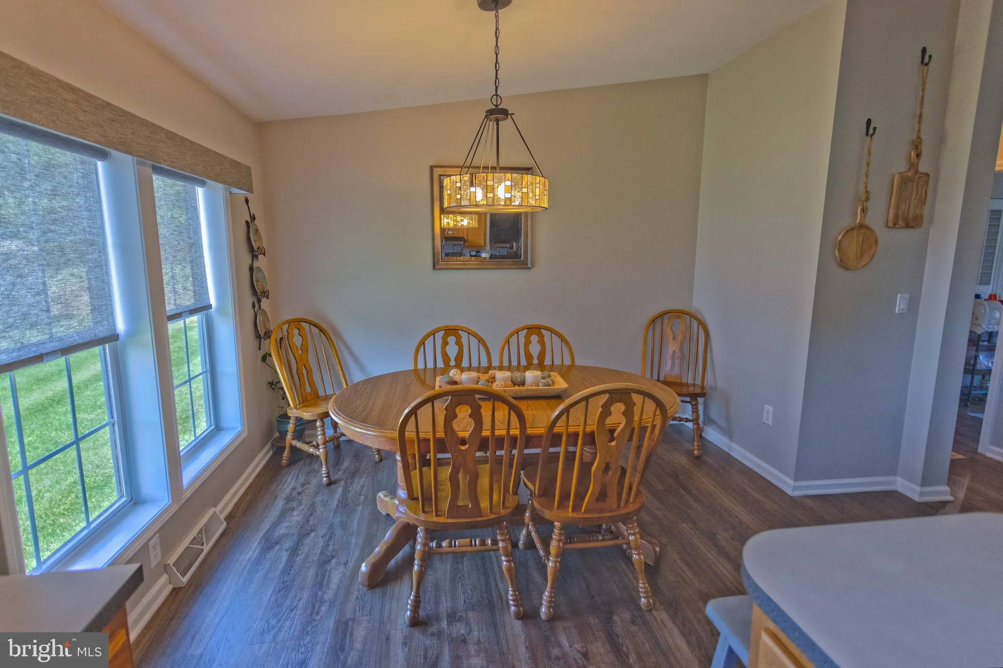 Property Slideshow image 5 of 30 | 609 village way, Royersford, PA, 19468