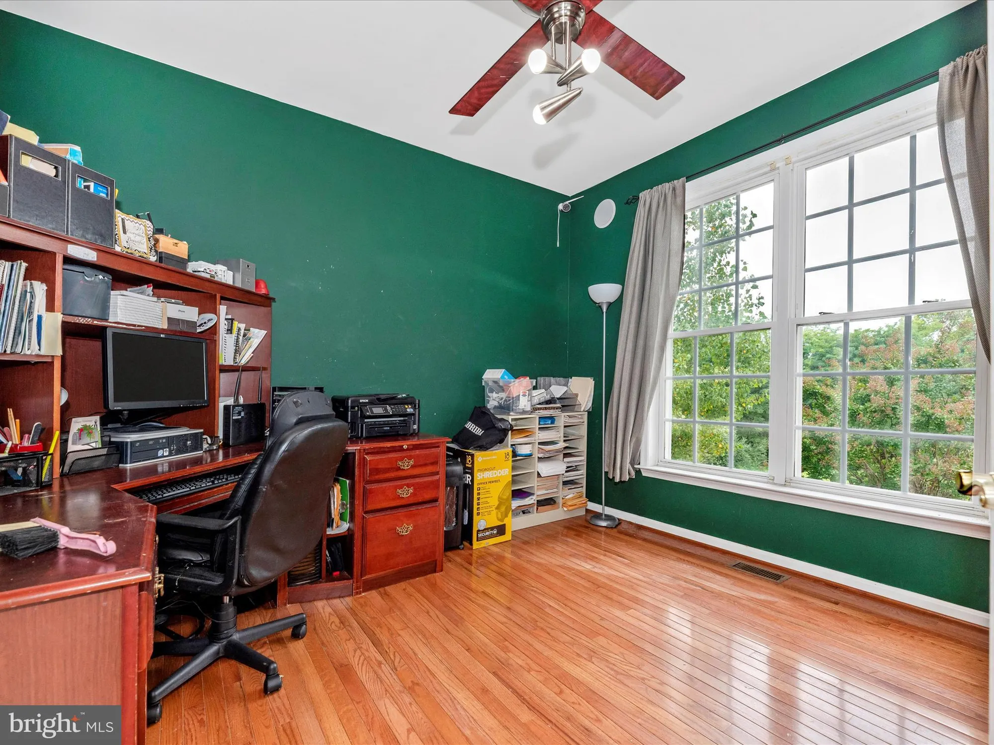 Property Slideshow image 23 of 93 | 5816 drexal ave, New Market, MD, 21774