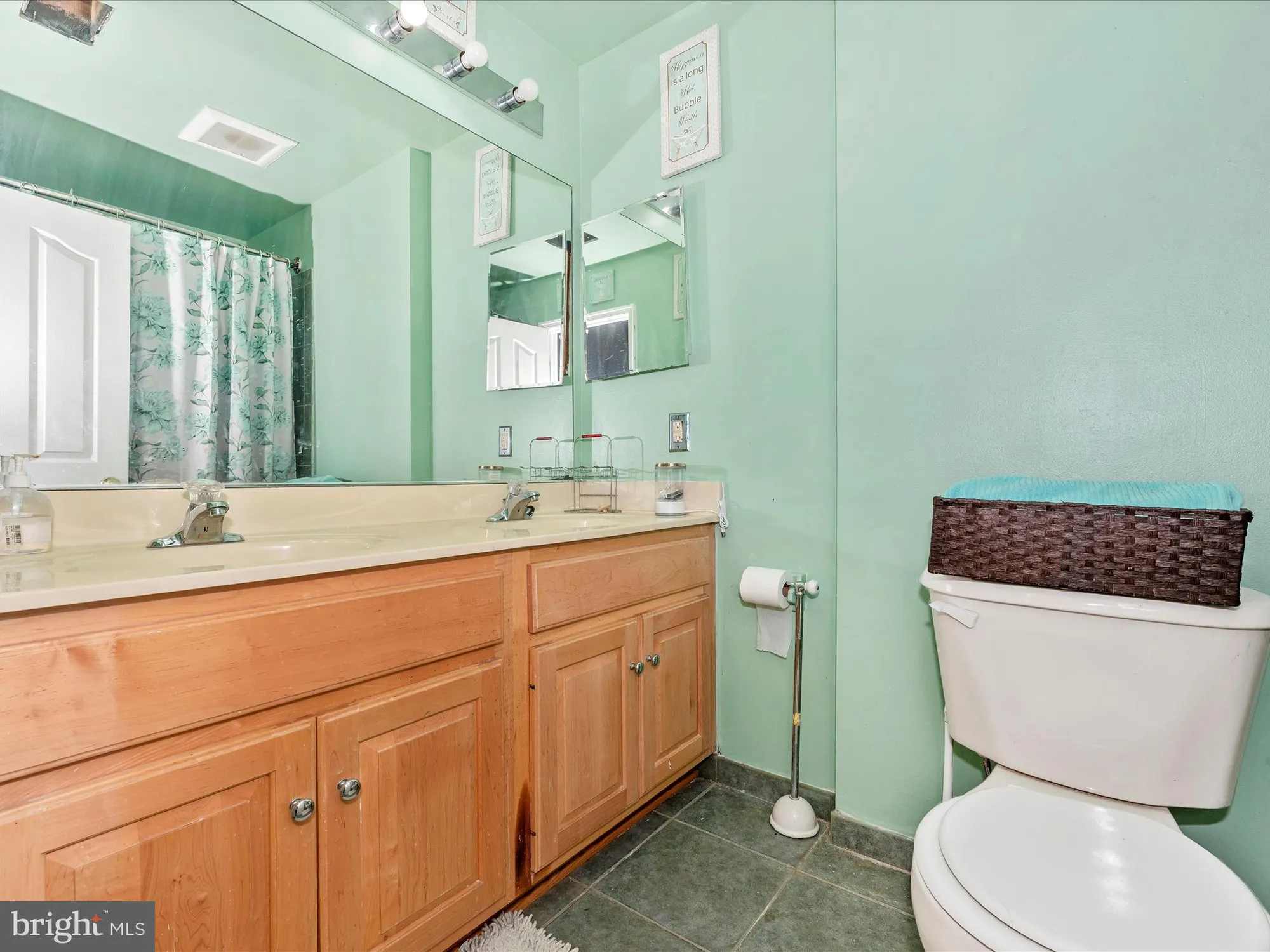 Property Slideshow image 36 of 93 | 5816 drexal ave, New Market, MD, 21774