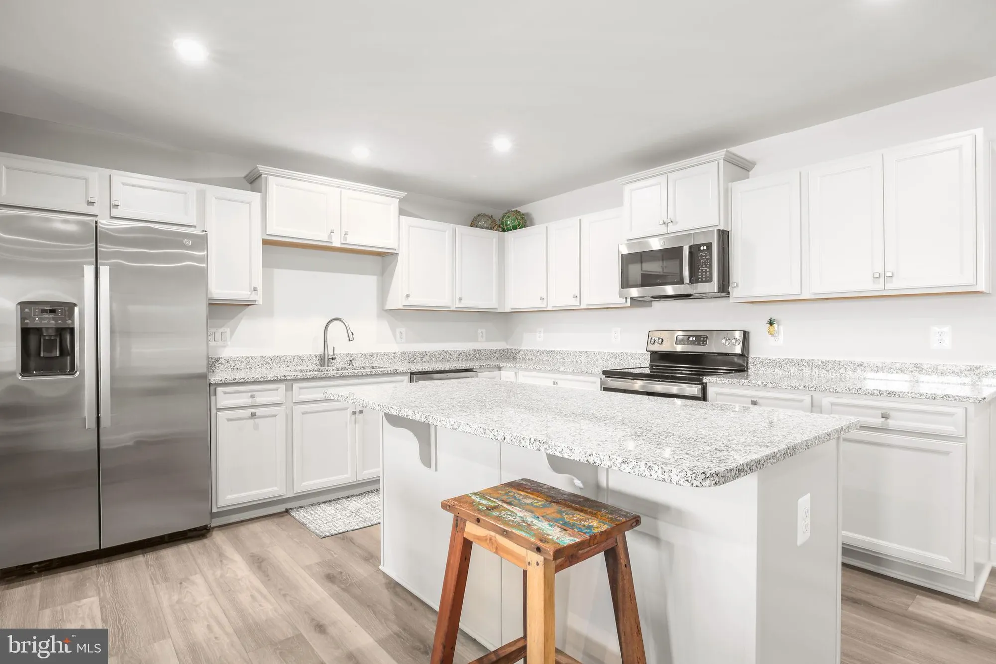 Property Slideshow image 13 of 38 | 3430 azalea rd, Locust Grove, VA, 22508