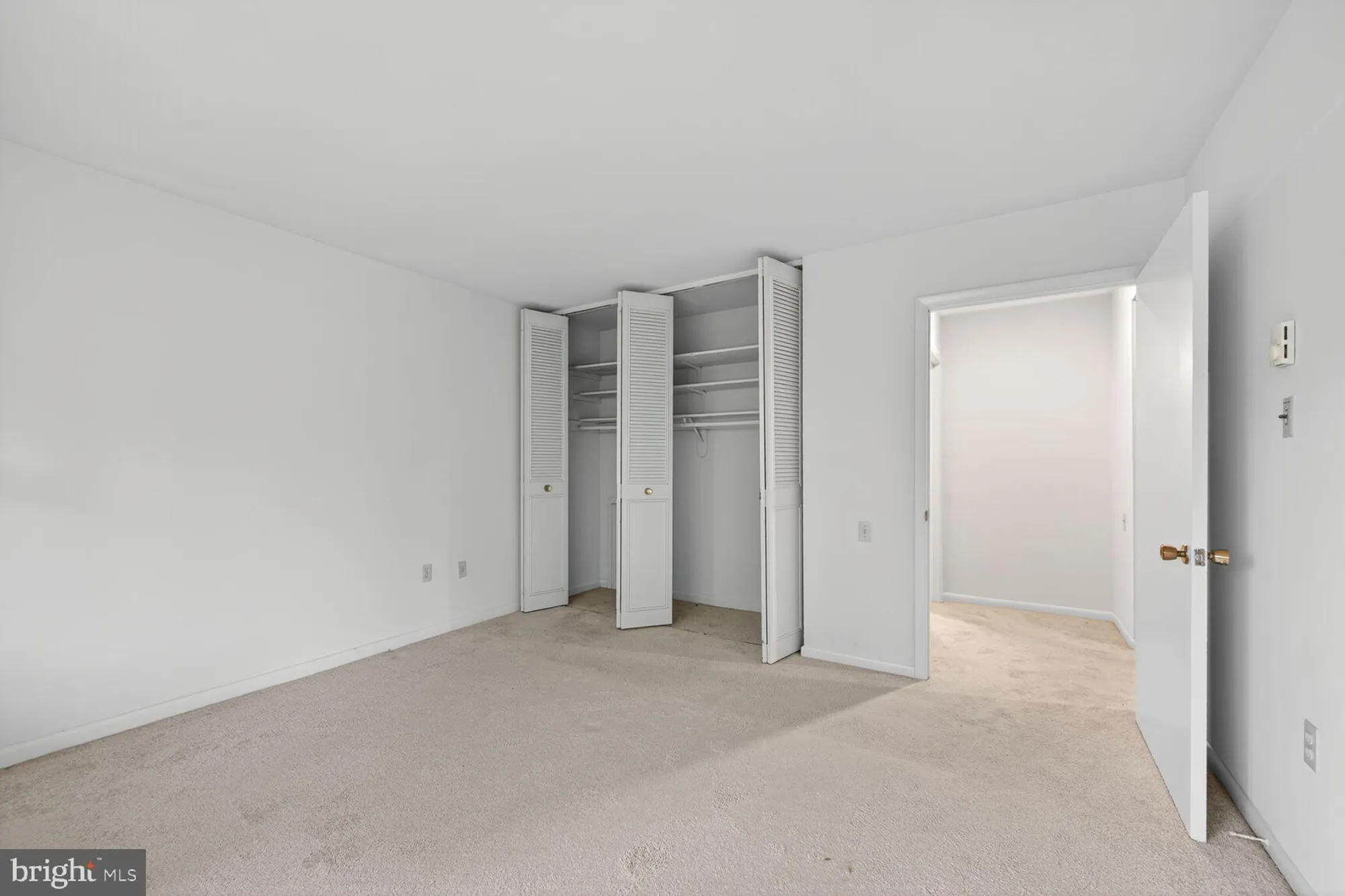 Property Slideshow image 13 of 27 | 3431 s leisure world blvd 88-3c, Silver Spring, MD, 20906