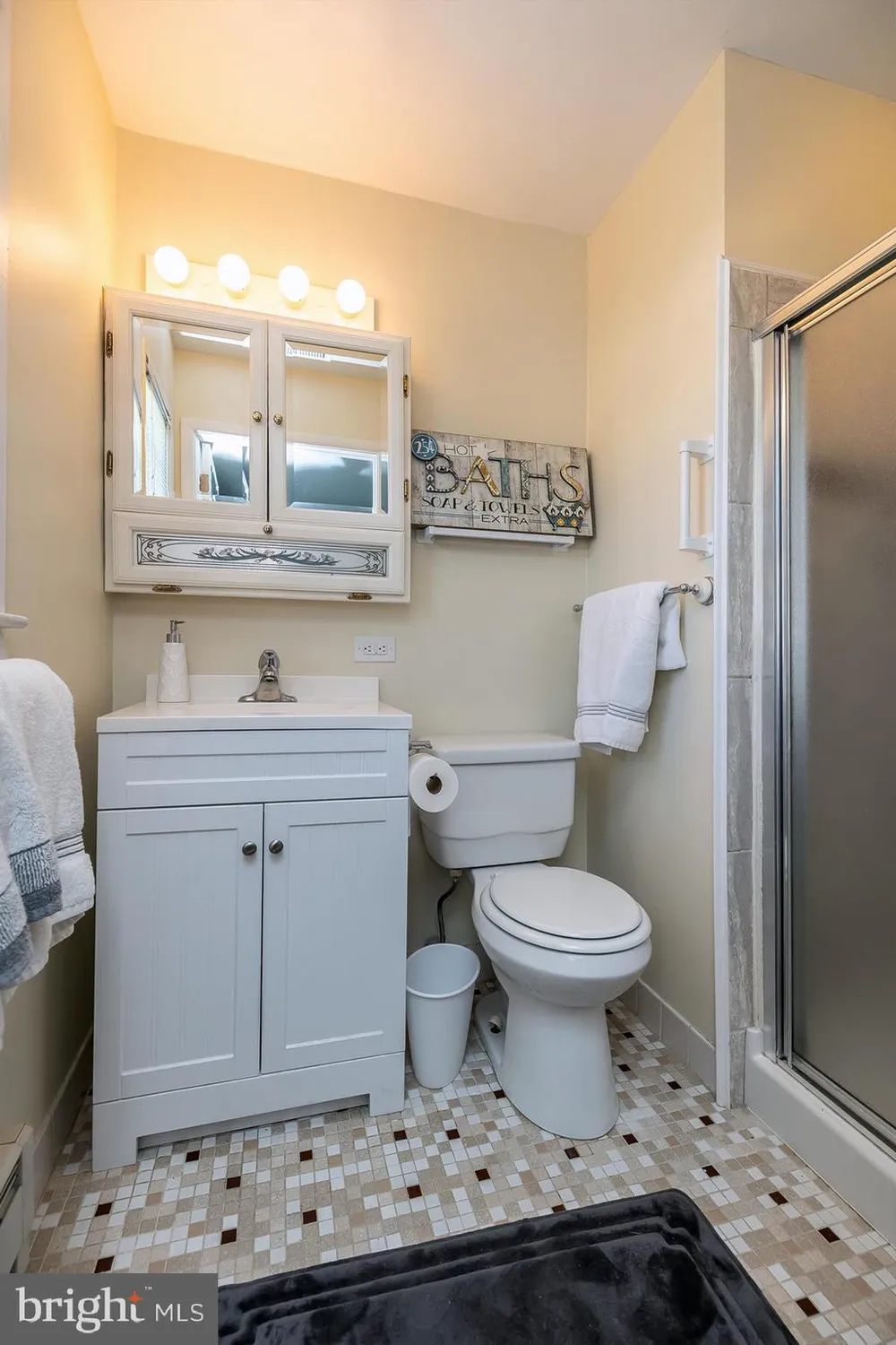 Property Slideshow image 25 of 38 | 4 narberth pl, Southampton, NJ, 08088