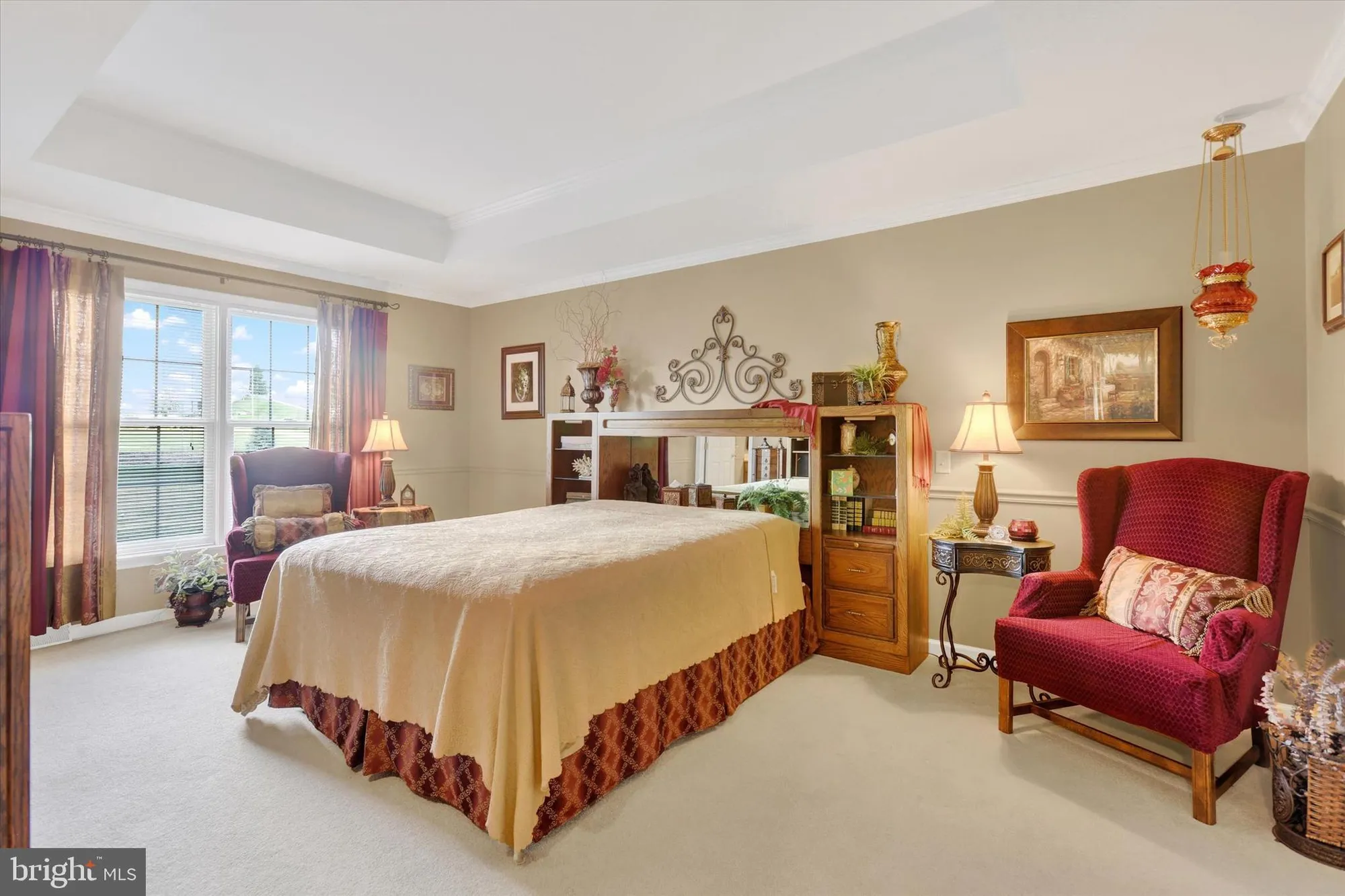 Property Slideshow image 18 of 29 | 5985 greenbriar ter, Fayetteville, PA, 17222
