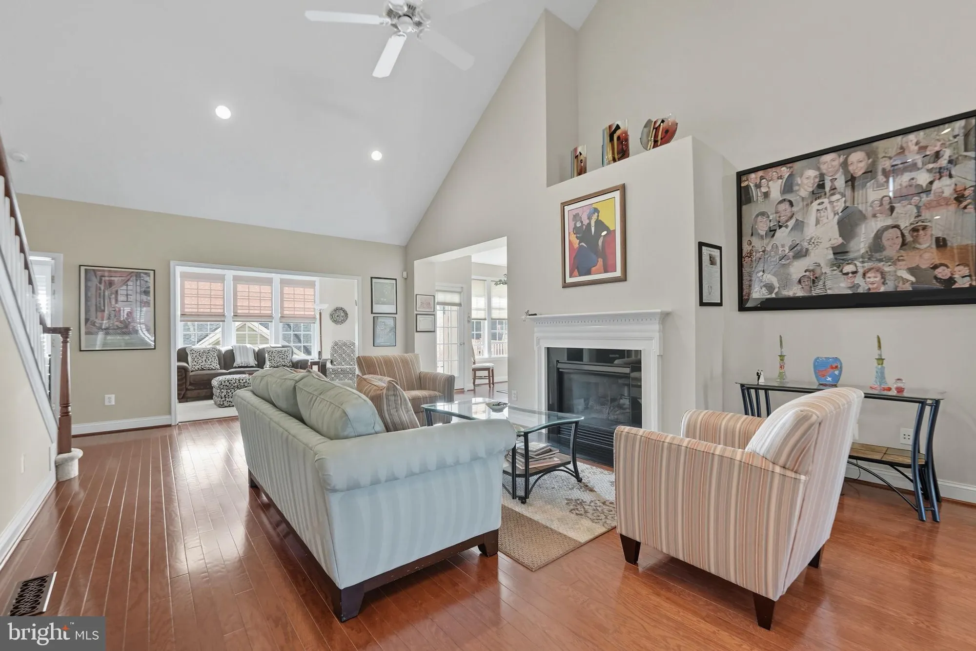 Property Slideshow image 6 of 64 | 6135 ferrier ct, Gainesville, VA, 20155