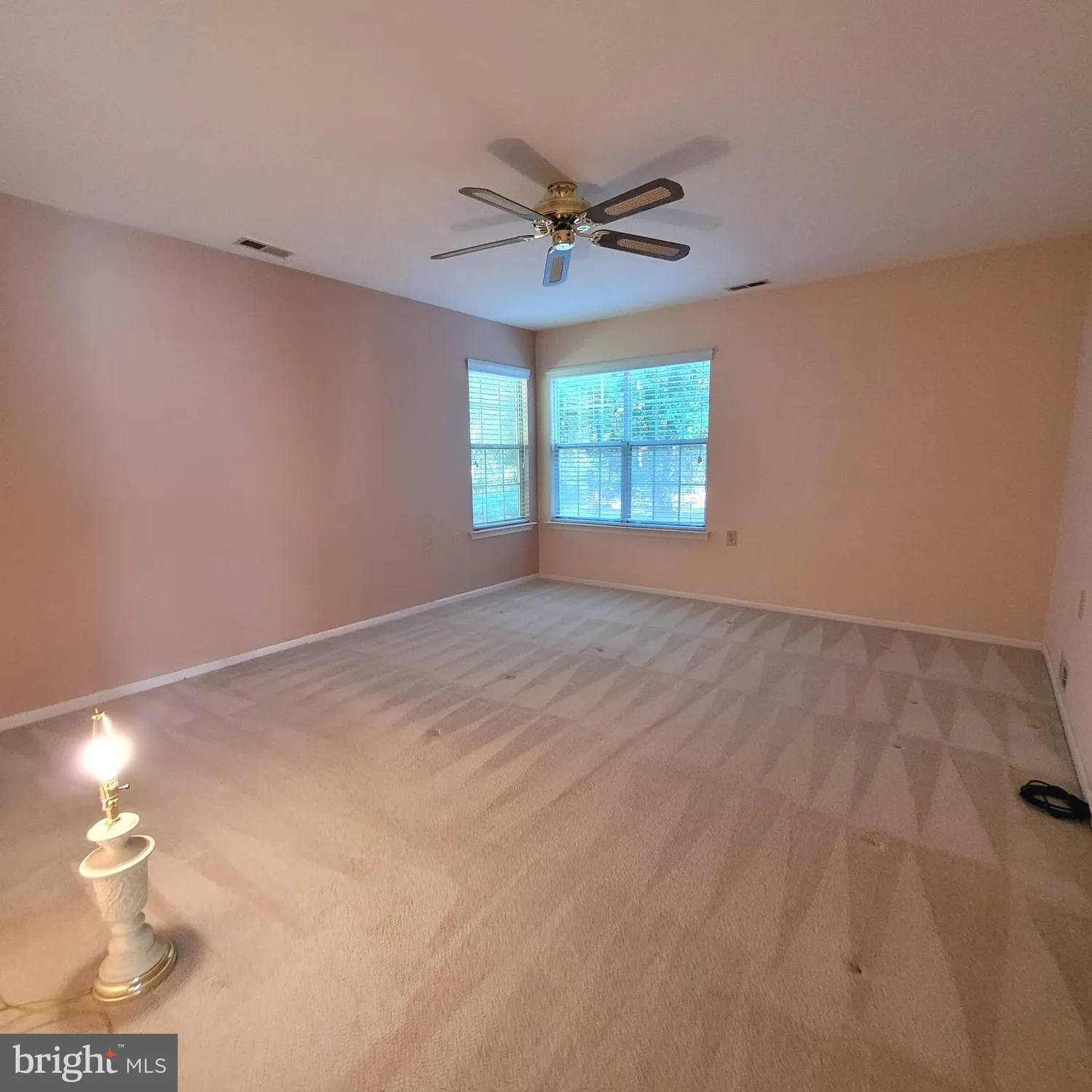 Property Slideshow image 26 of 36 | 875 westminster dr, Southampton, NJ, 08088