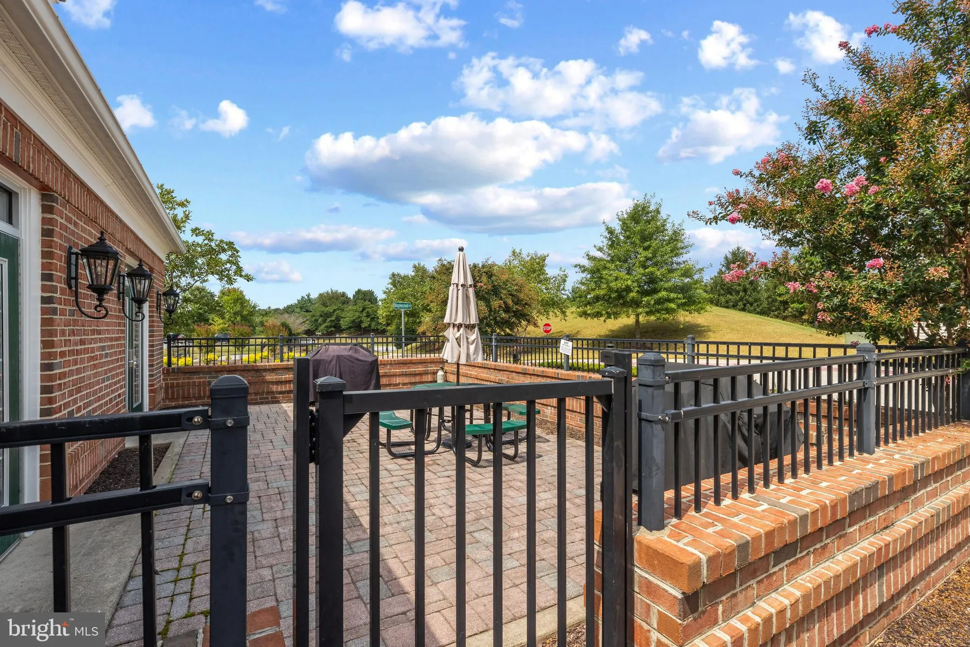Property Slideshow image 14 of 32 | 6155 shadywood rd 204, Elkridge, MD, 21075