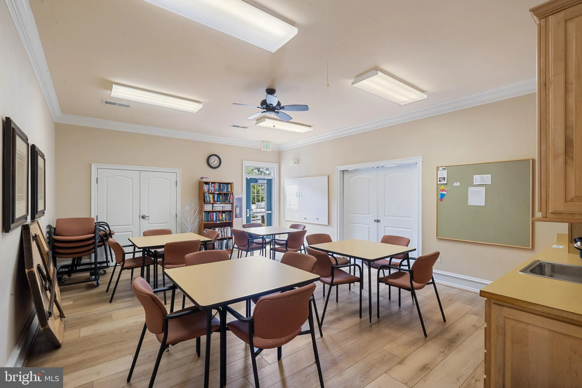 Property Slideshow image 32 of 32 | 6155 shadywood rd 204, Elkridge, MD, 21075