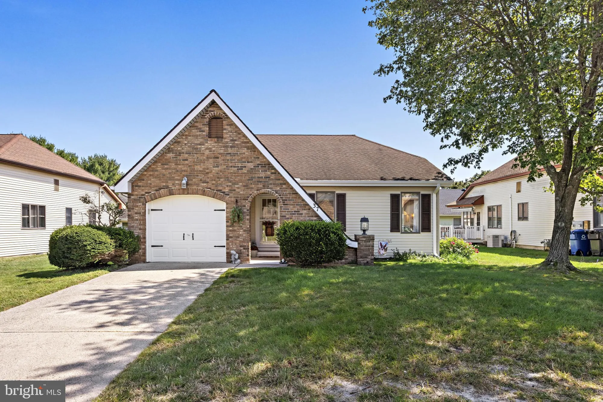 Property Slideshow image 3 of 40 | 37 fir rd, Manahawkin, NJ, 08050