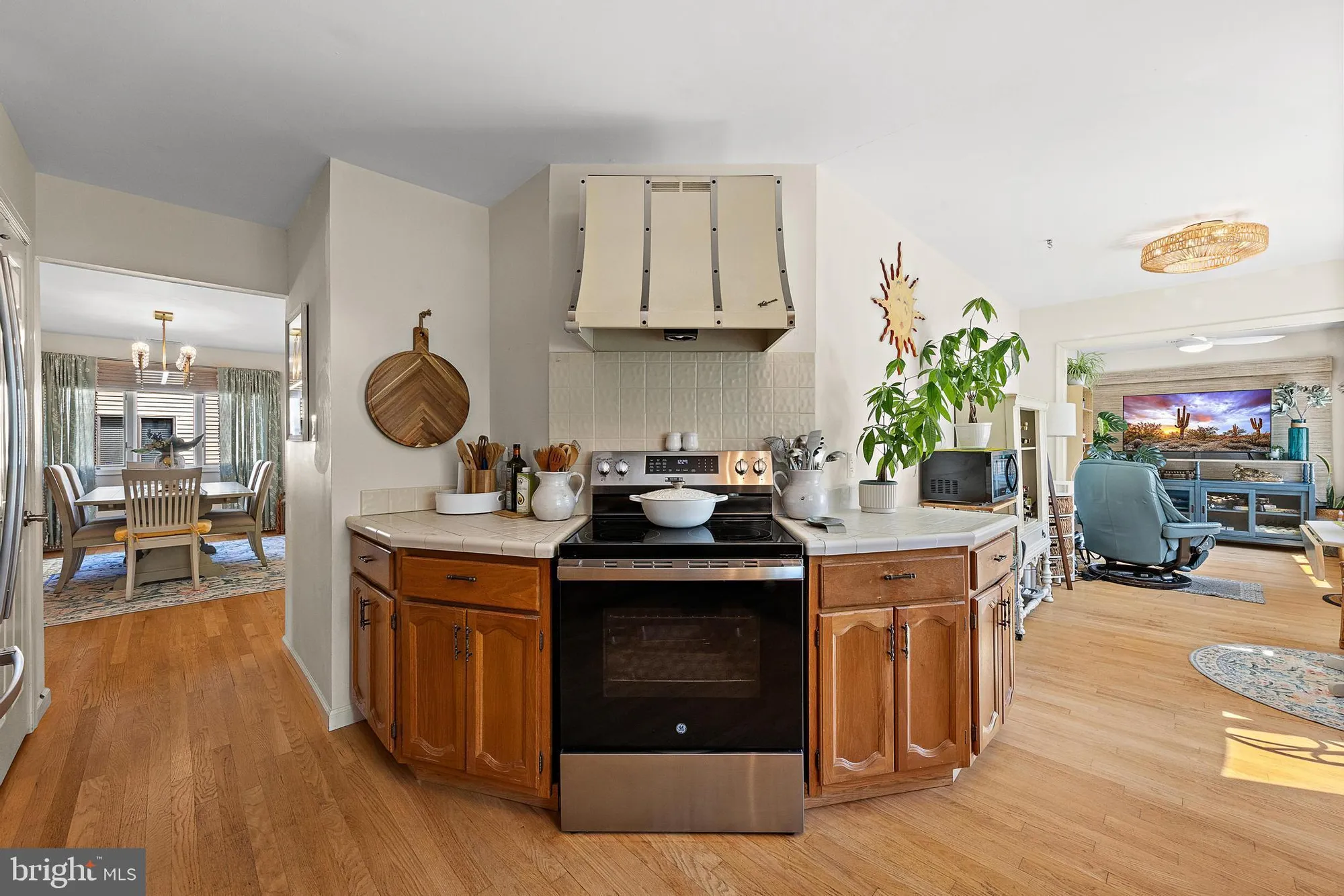 Property Slideshow image 12 of 40 | 37 fir rd, Manahawkin, NJ, 08050