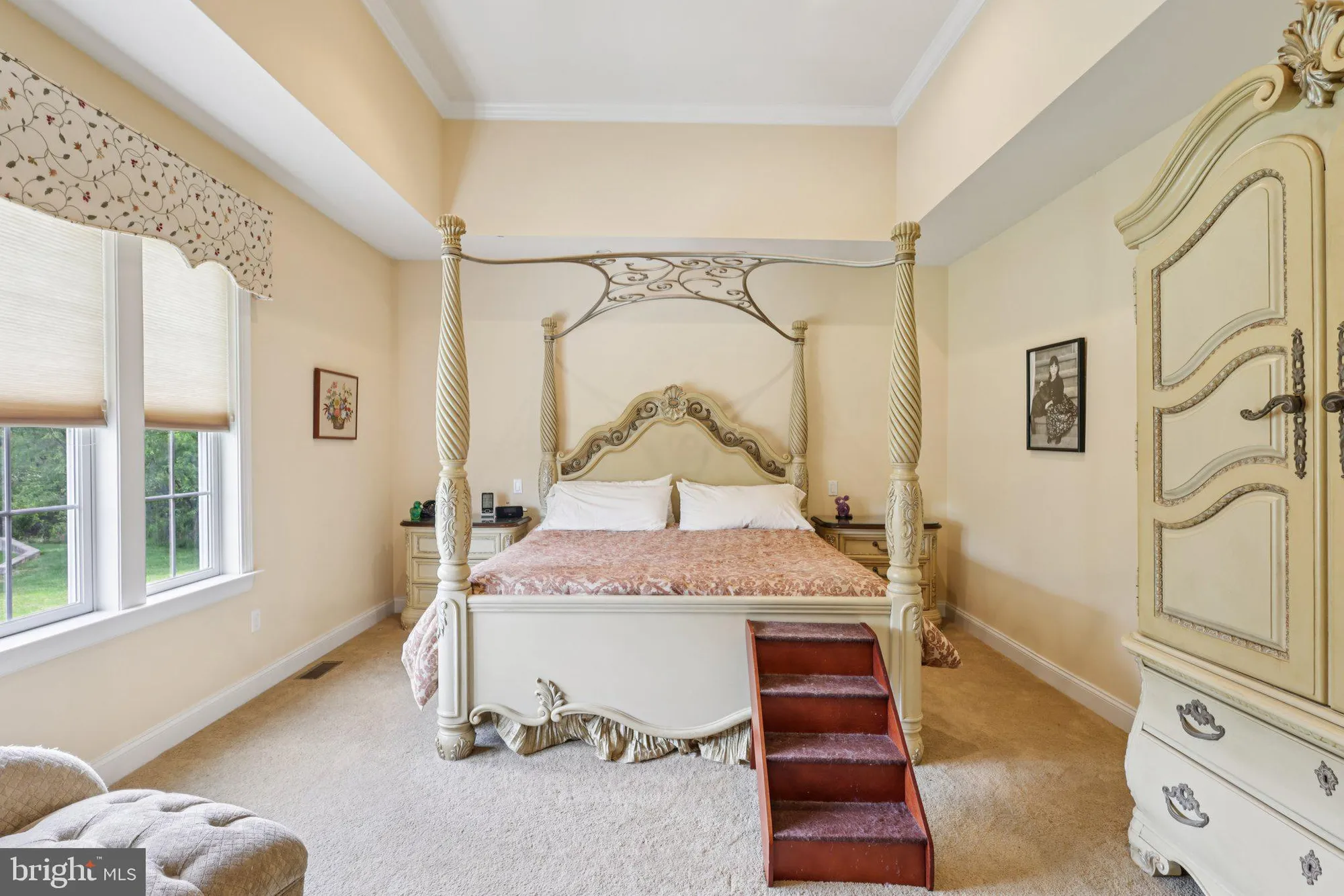 Property Slideshow image 24 of 68 | 28 bedford dr, Skillman, NJ, 08558