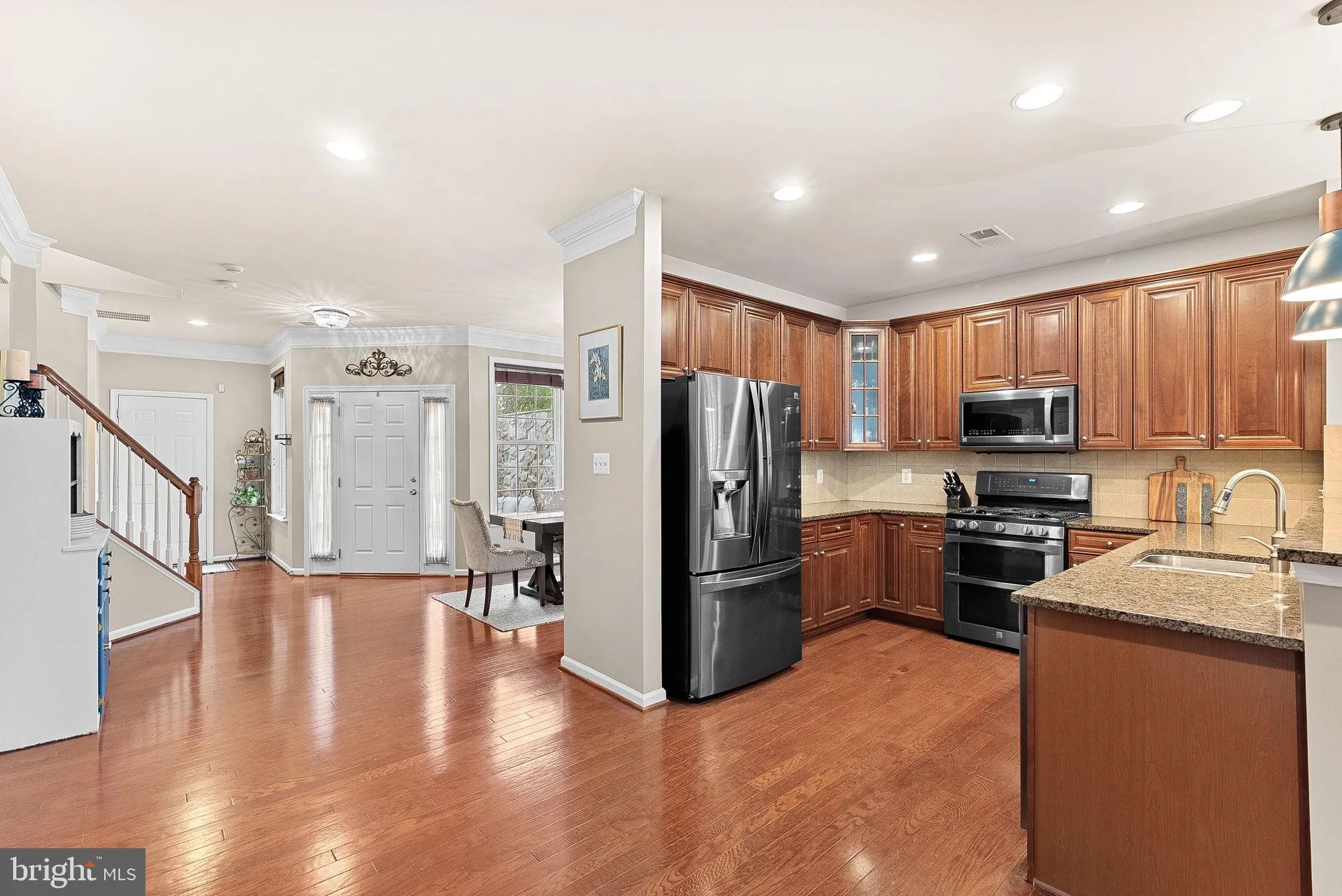 Property Slideshow image 8 of 32 | 44397 adare manor sq, Ashburn, VA, 20147