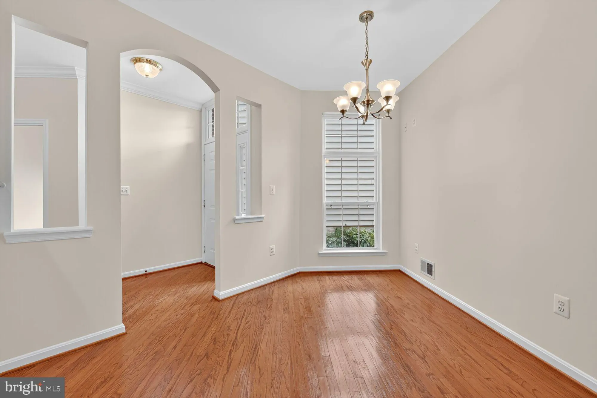 Property Slideshow image 20 of 57 | 20898 prince lowes ter, Sterling, VA, 20165