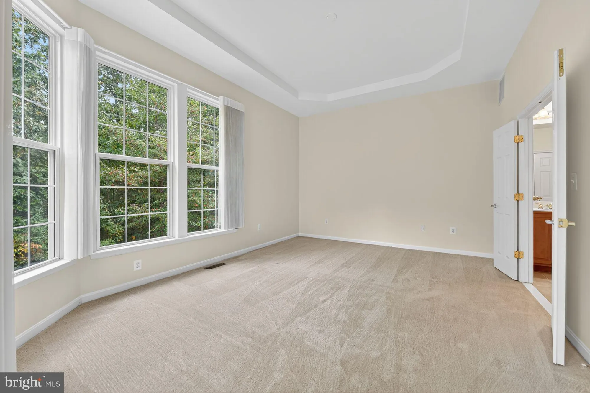 Property Slideshow image 29 of 57 | 20898 prince lowes ter, Sterling, VA, 20165