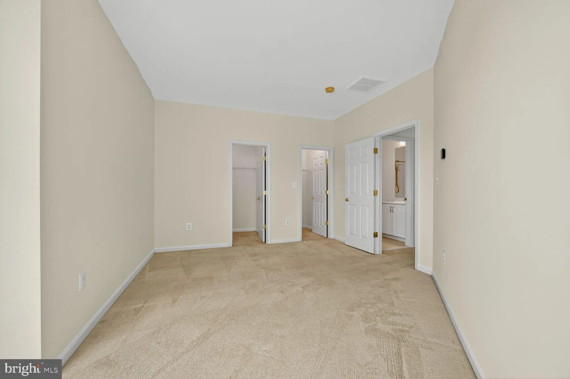 Property Slideshow image 42 of 57 | 20898 prince lowes ter, Sterling, VA, 20165