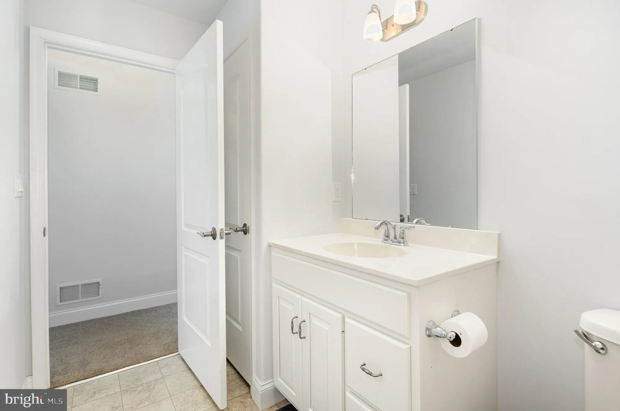 Property Slideshow image 26 of 39 | 1007 great hall dr, Lebanon, PA, 17042