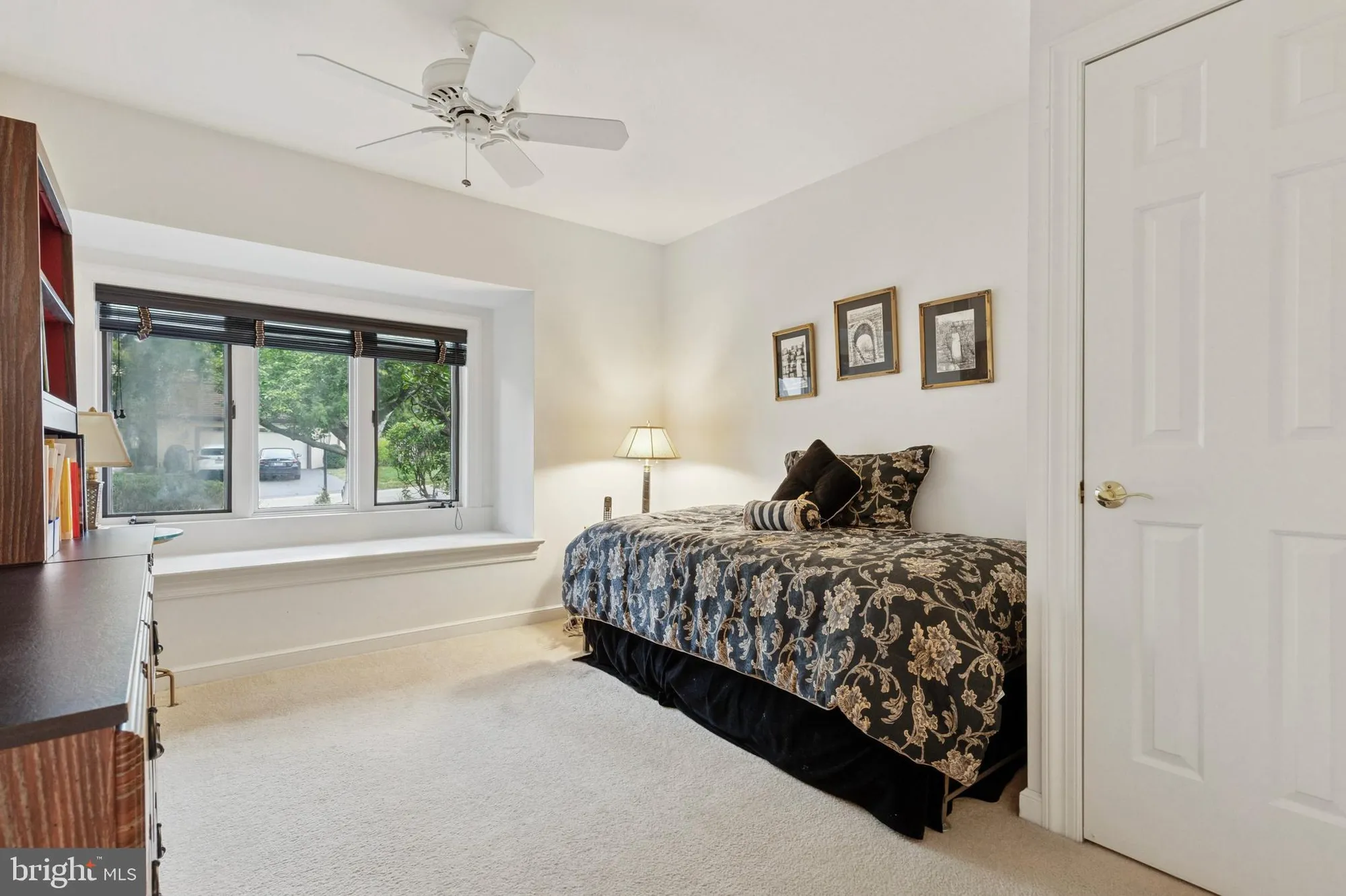 Property Slideshow image 19 of 24 | 6 steeplechase ln, Blue Bell, PA, 19422