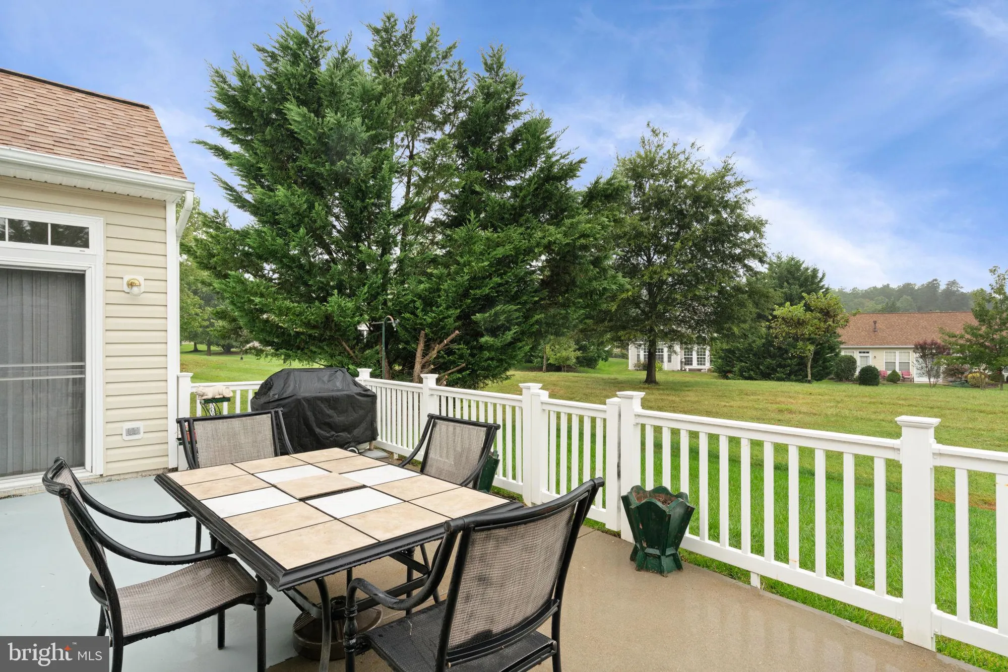 Property Slideshow image 38 of 44 | 3758 blowing leaf pl, Dumfries, VA, 22025