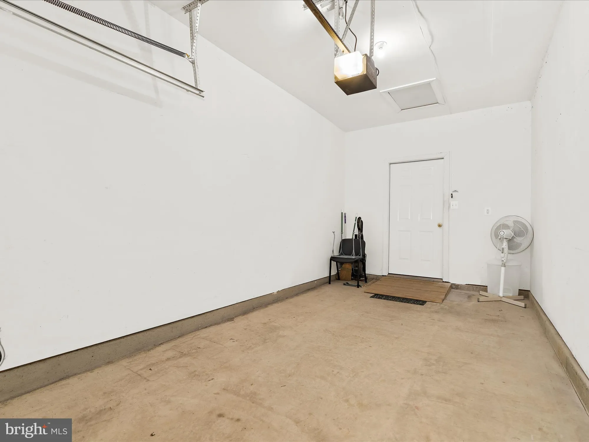 Property Slideshow image 29 of 49 | 311 hamlet cir, Edgewater, MD, 21037