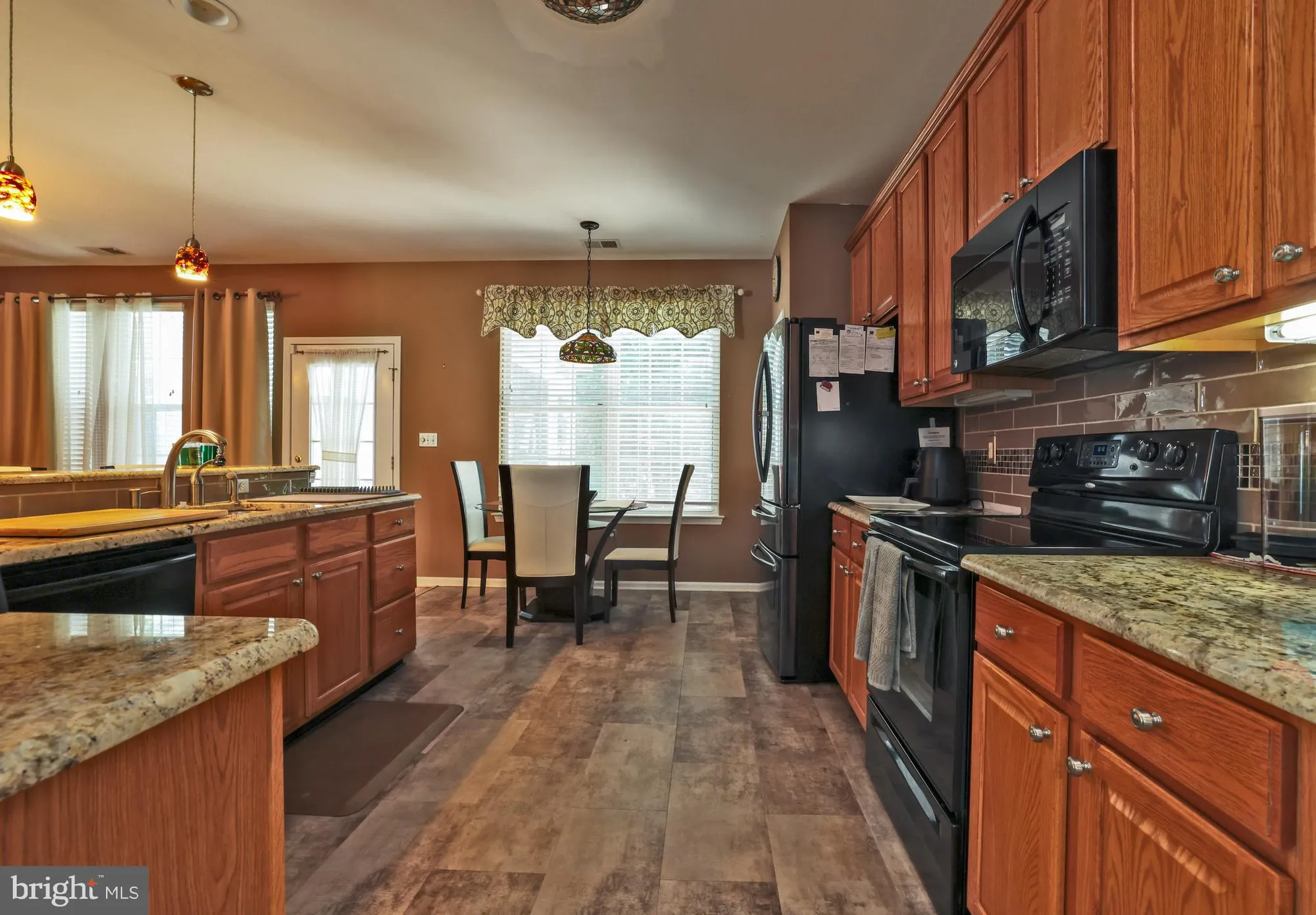 Property Slideshow image 8 of 28 | 15 shady stream rd, Barnegat, NJ, 08005