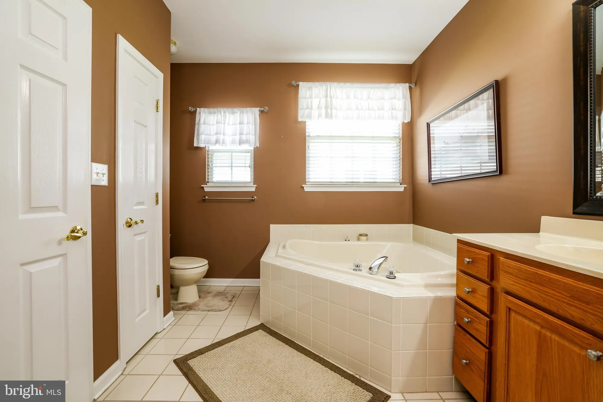 Property Slideshow image 19 of 28 | 15 shady stream rd, Barnegat, NJ, 08005