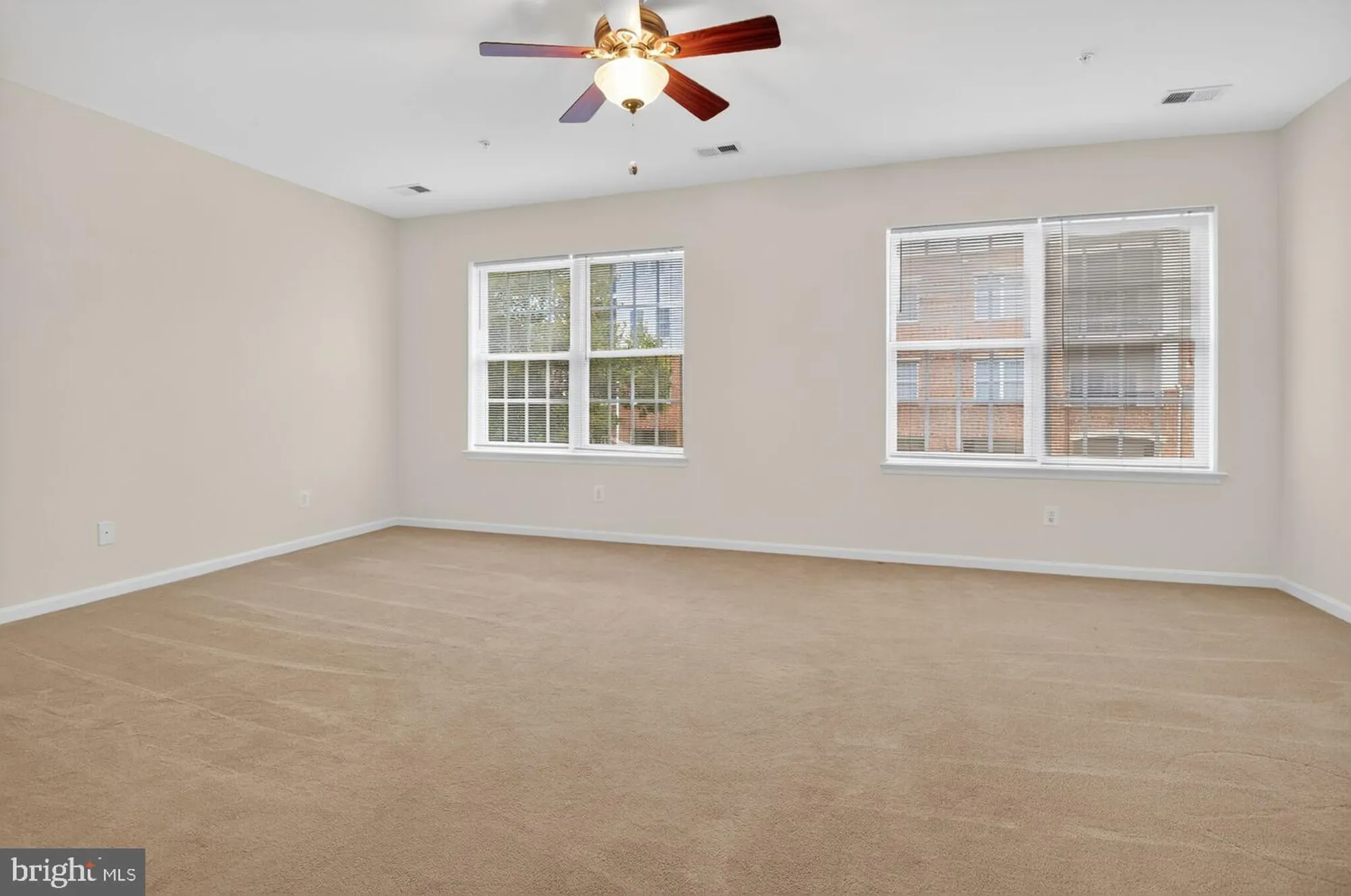 Property Slideshow image 12 of 17 | 20810 noble ter 205, Sterling, VA, 20165