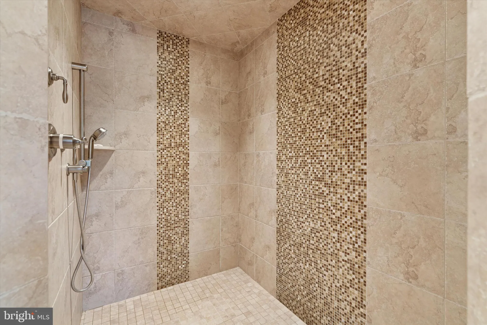 Property Slideshow image 11 of 32 | 1653 yardley ct, West Chester, PA, 19380