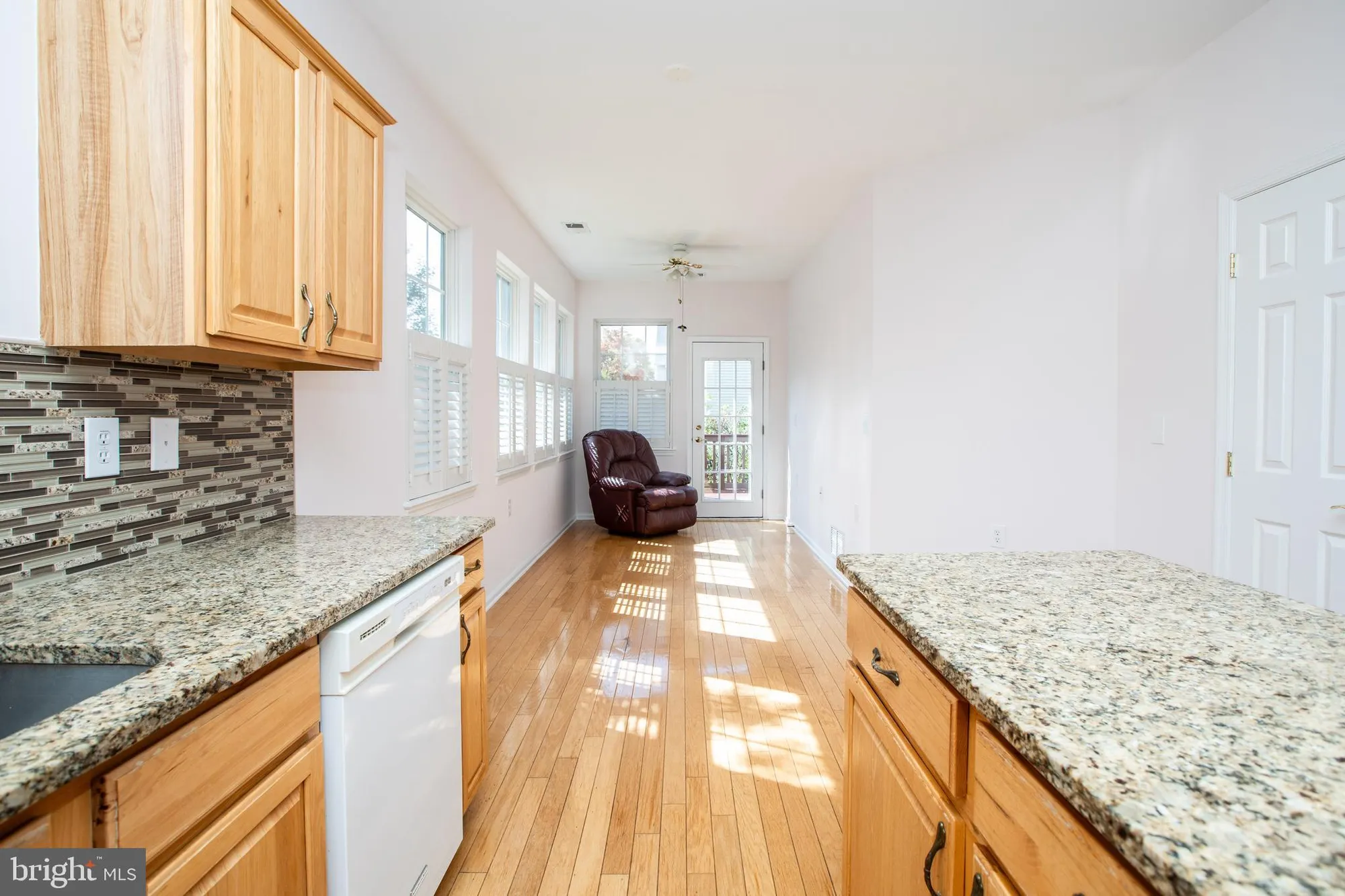 Property Slideshow image 13 of 28 | 97 hummingbird dr, Hamilton, NJ, 08690