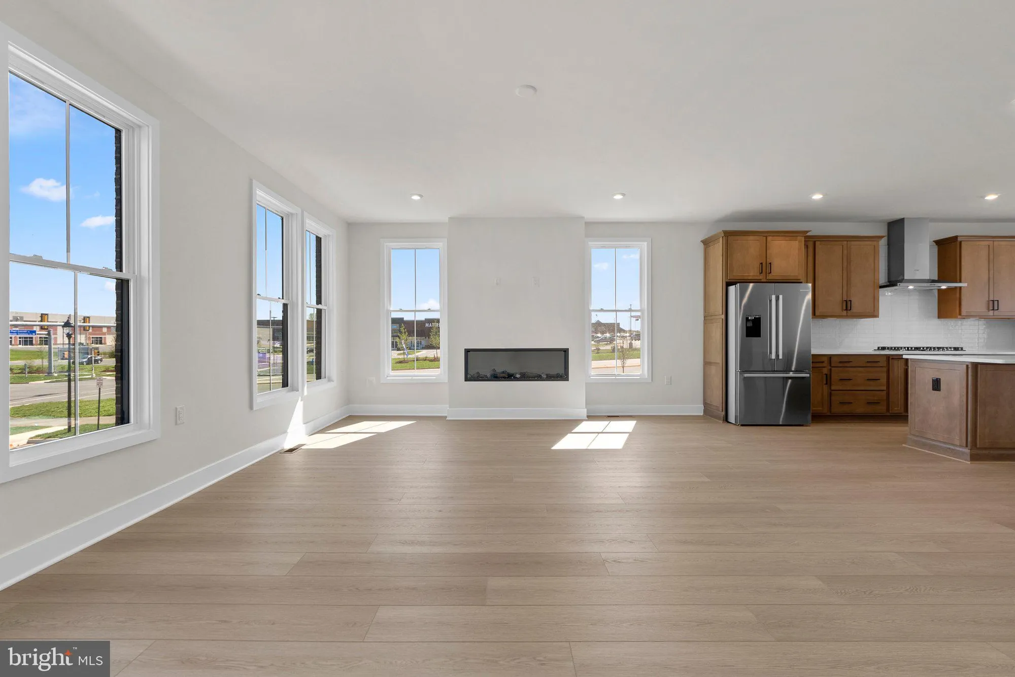 Property Slideshow image 17 of 49 | 44506 lowestoft sq, Ashburn, VA, 20147