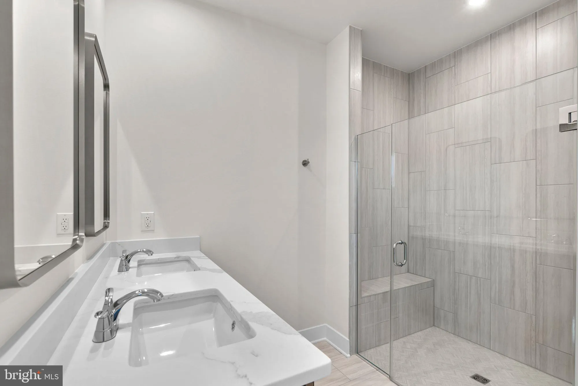 Property Slideshow image 27 of 49 | 44506 lowestoft sq, Ashburn, VA, 20147