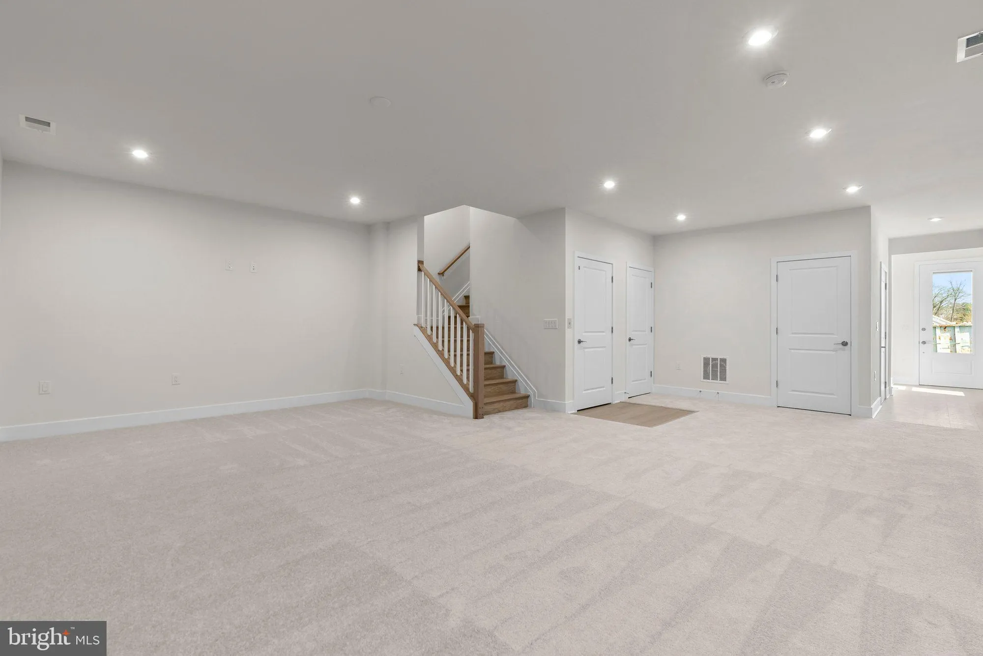 Property Slideshow image 32 of 49 | 44506 lowestoft sq, Ashburn, VA, 20147