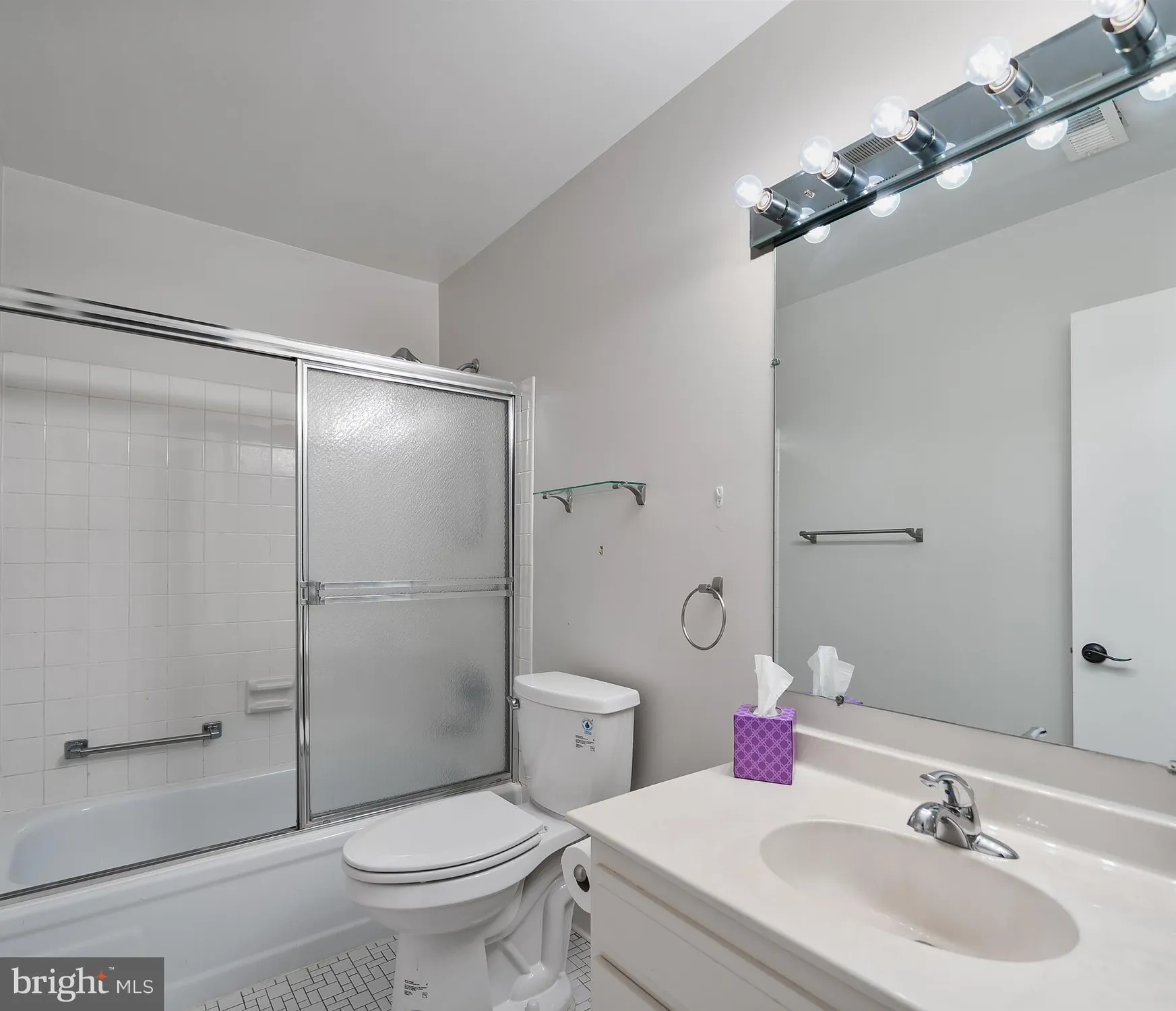 Property Slideshow image 24 of 24 | 2 finsbury park ct # 47-a, Silver Spring, MD, 20906