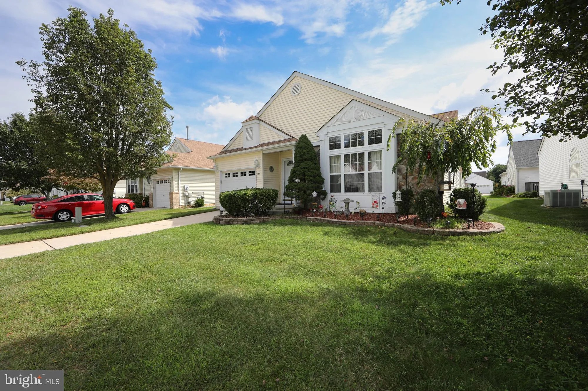 Property Slideshow image 4 of 34 | 516 saint martin ct, Williamstown, NJ, 08094