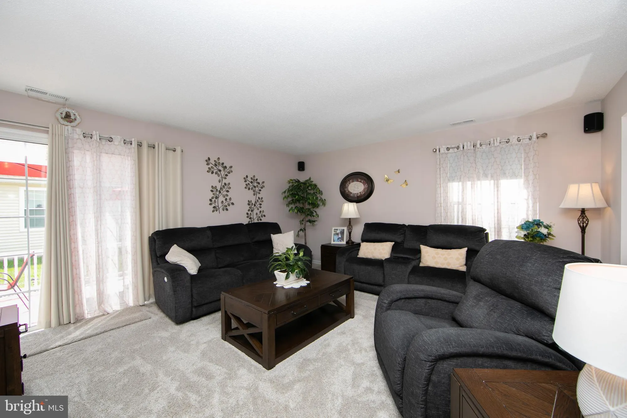 Property Slideshow image 16 of 34 | 516 saint martin ct, Williamstown, NJ, 08094