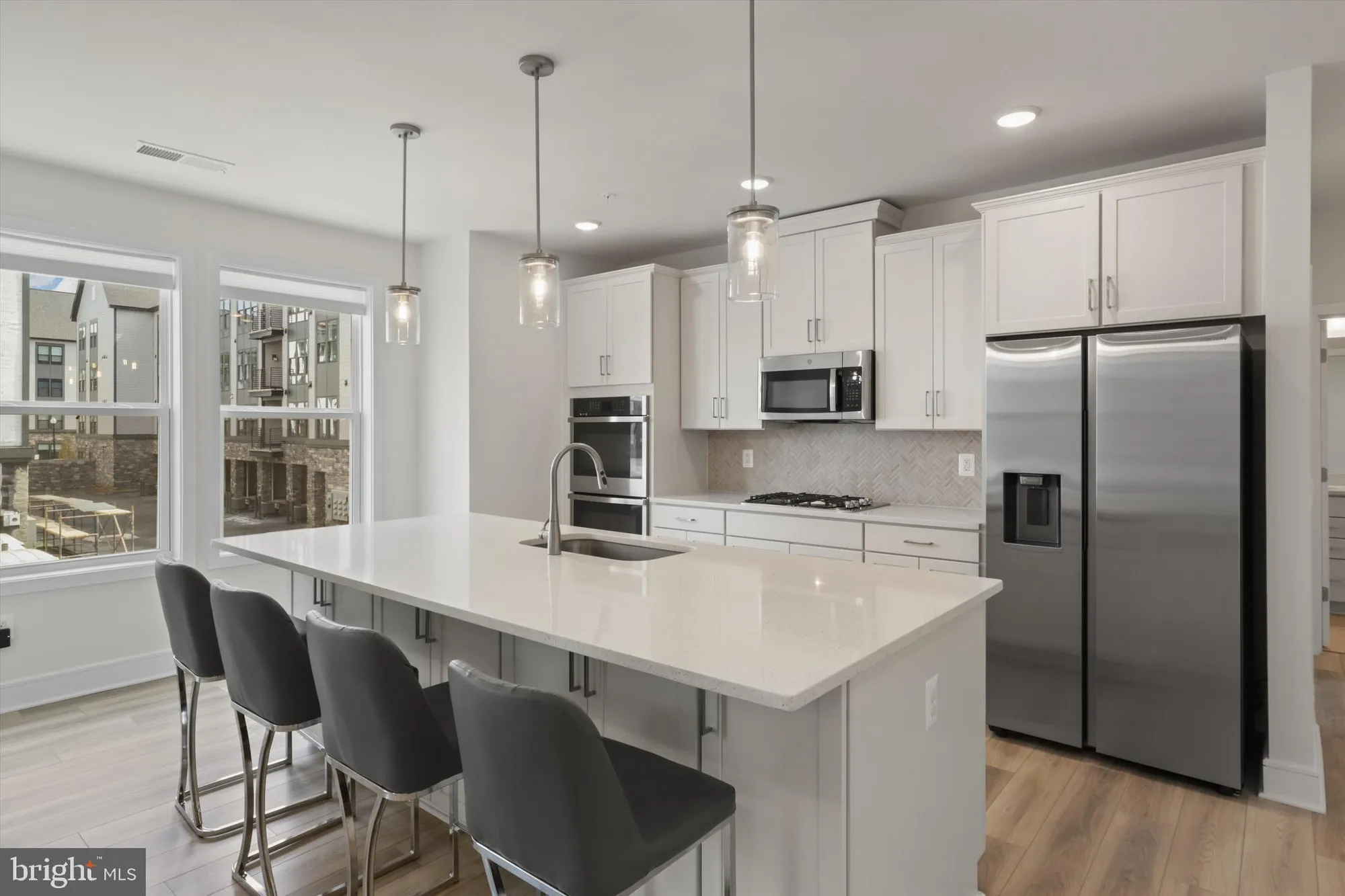 Property Slideshow image 13 of 49 | 23688 bolton crescent ter apt 204, Ashburn, VA, 20148