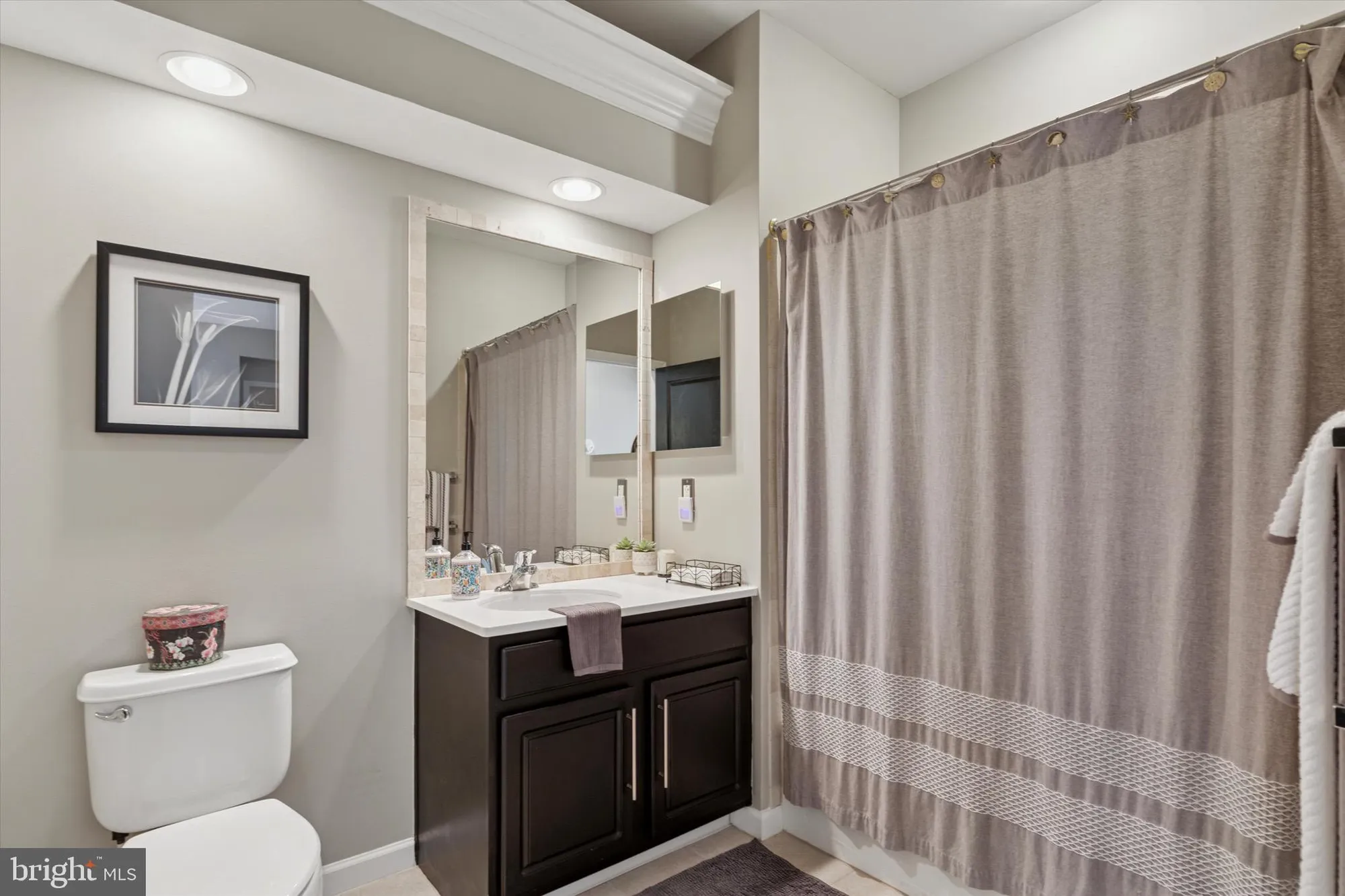 Property Slideshow image 14 of 30 | 6206 lilac ct, Upper Gwynedd, PA, 19446