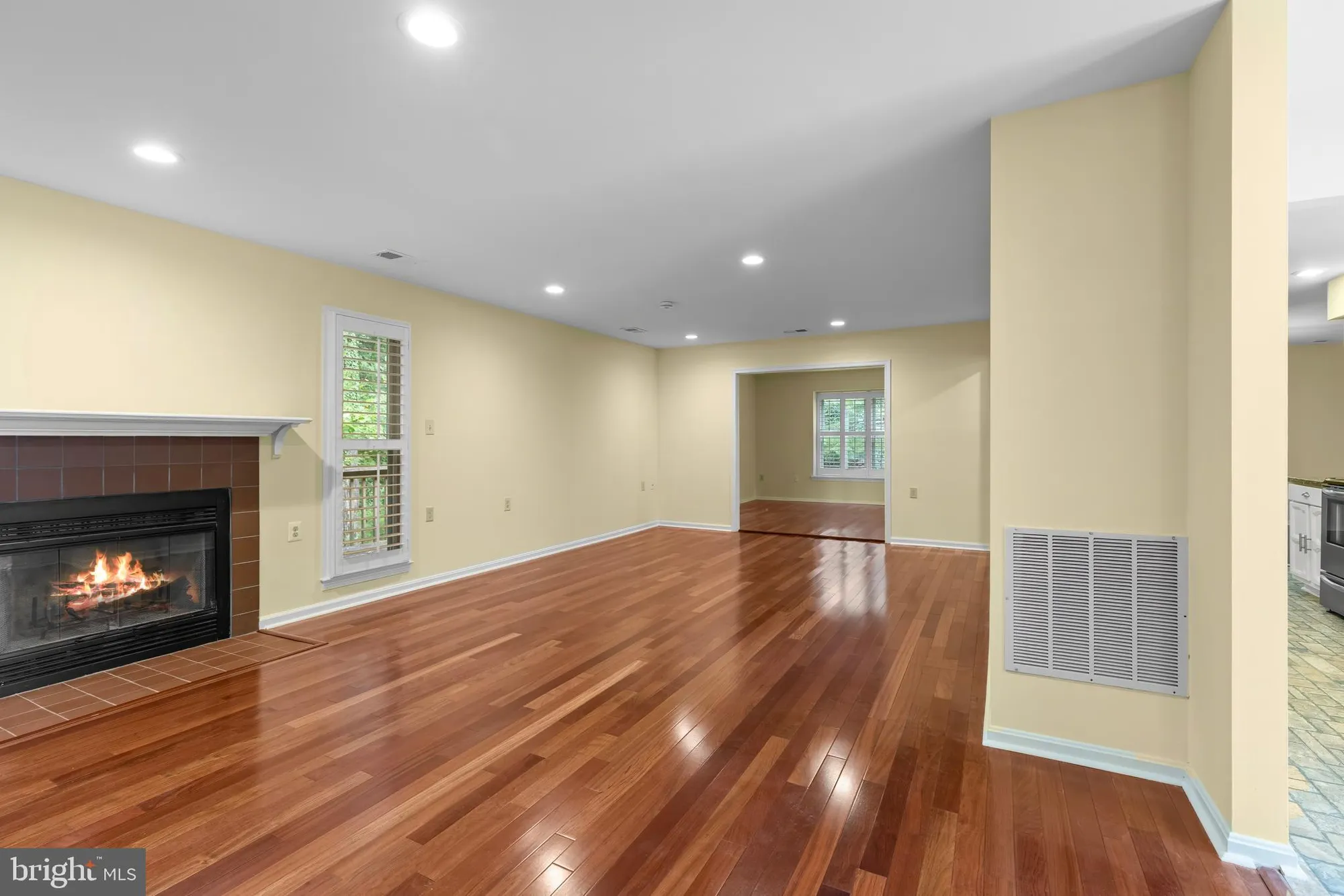 Property Slideshow image 4 of 35 | 2671 cunningham hole rd, Annapolis, MD, 21401