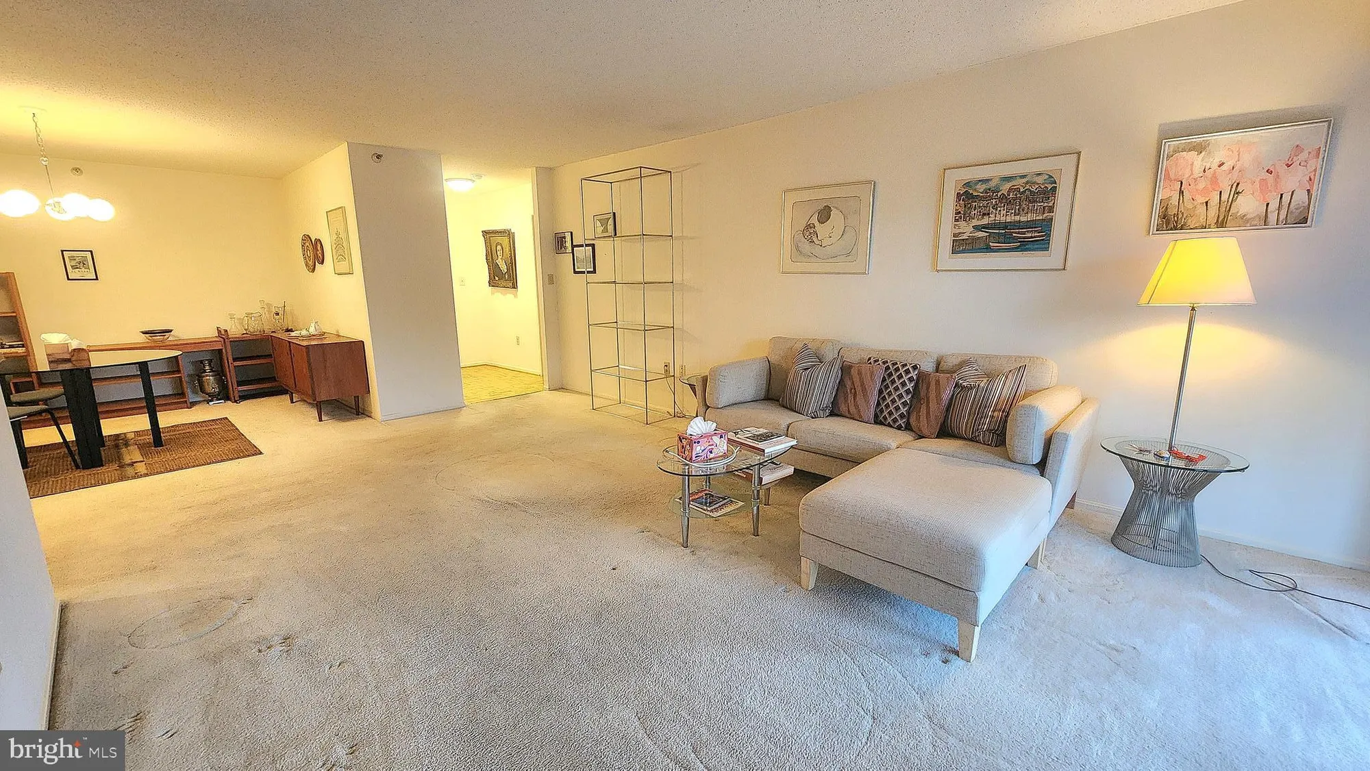 Property Slideshow image 18 of 37 | 15101 interlachen dr 1-315, Silver Spring, MD, 20906
