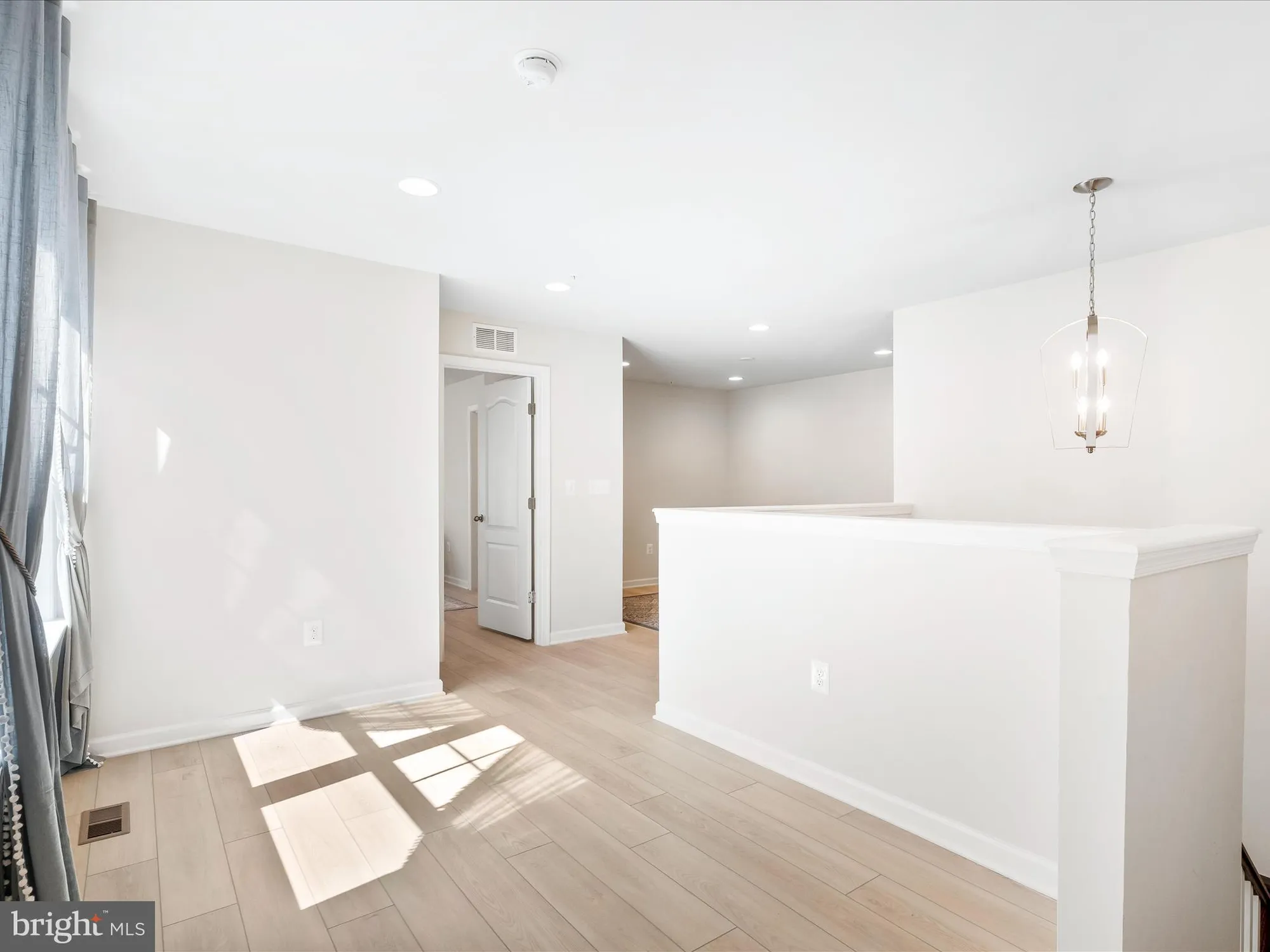 Property Slideshow image 23 of 45 | 13444 petrel st, Clarksburg, MD, 20871