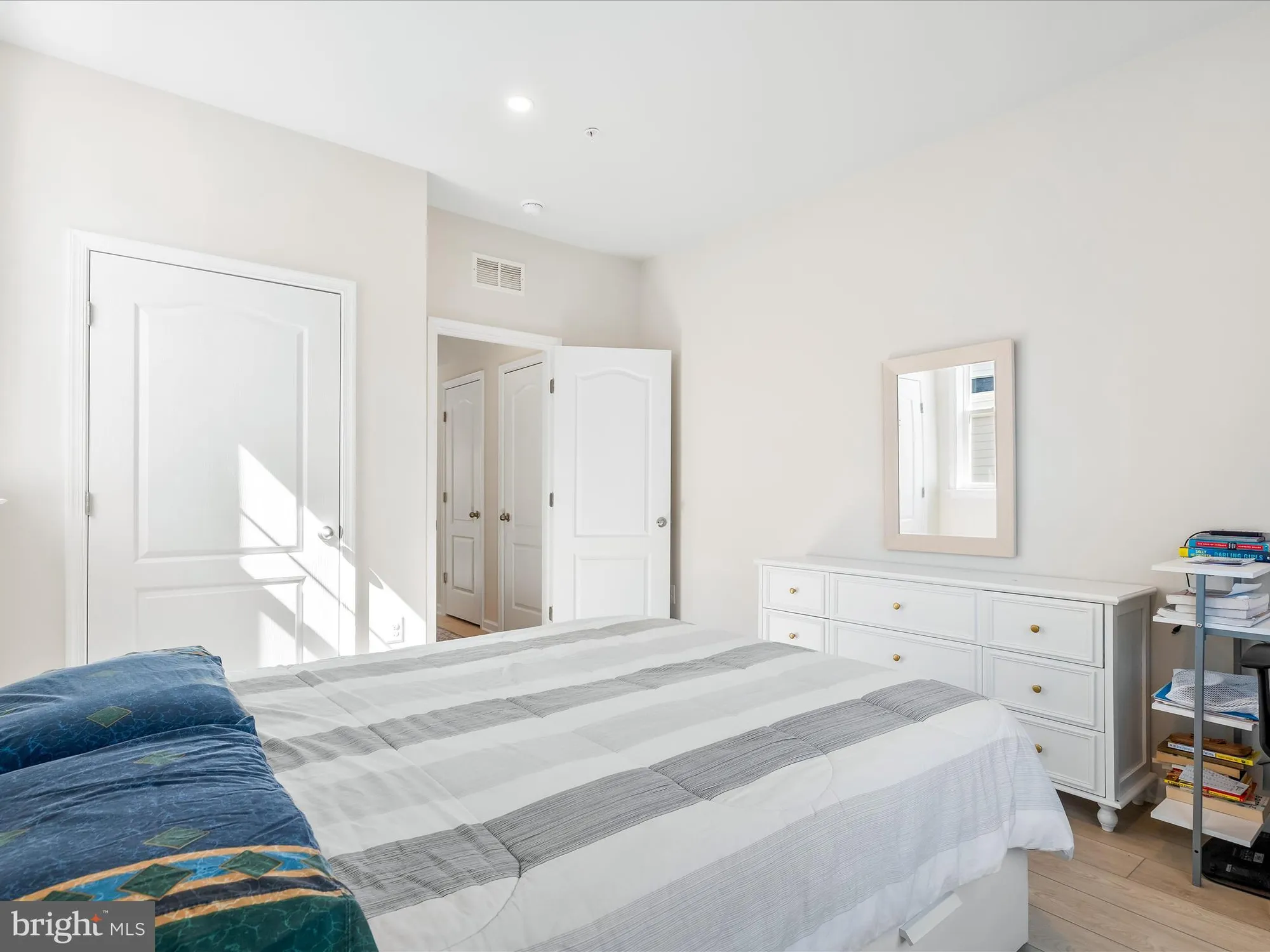 Property Slideshow image 18 of 45 | 13444 petrel st, Clarksburg, MD, 20871