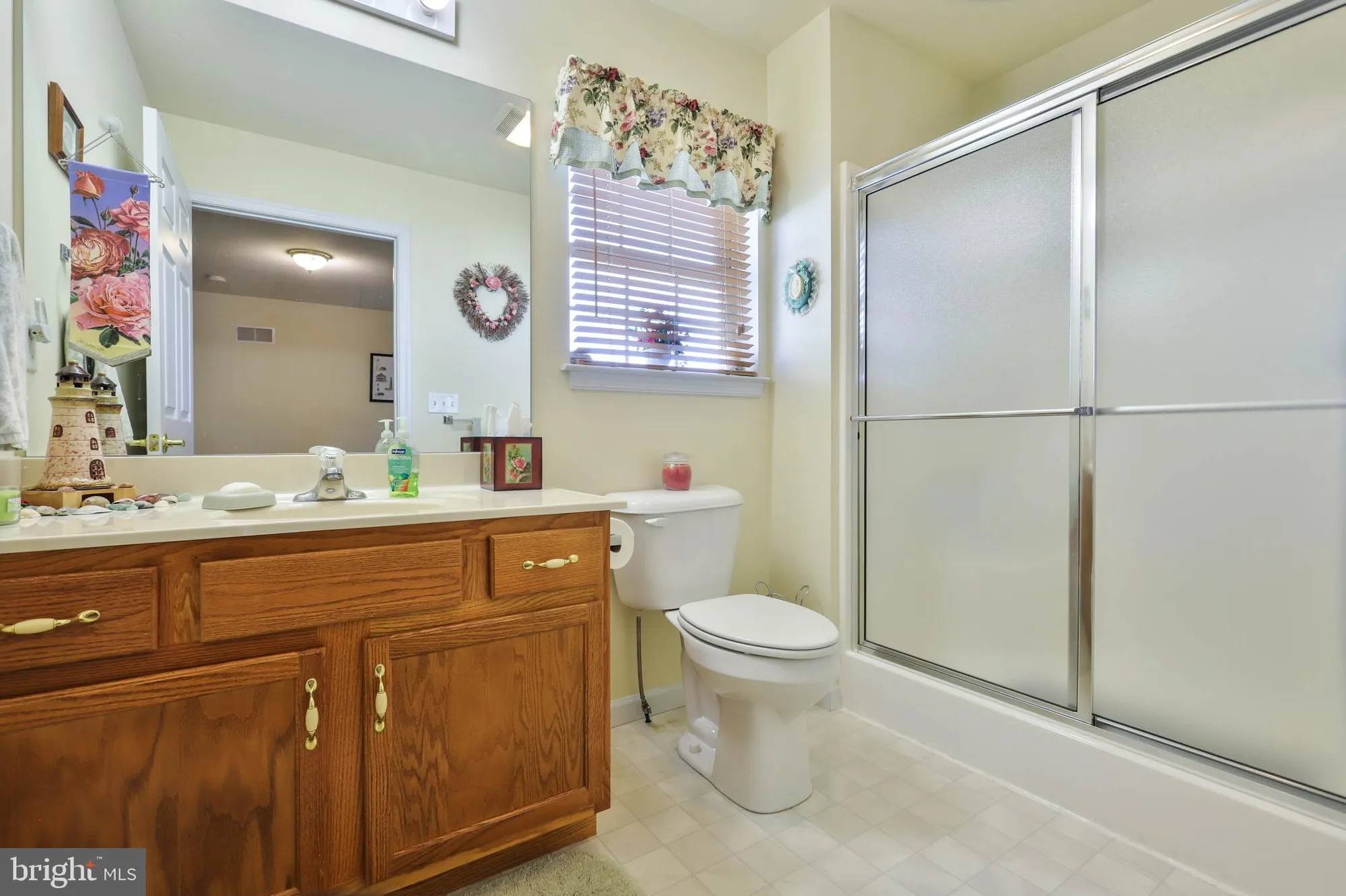 Property Slideshow image 33 of 45 | 21 lantern ln, Shippensburg, PA, 17257