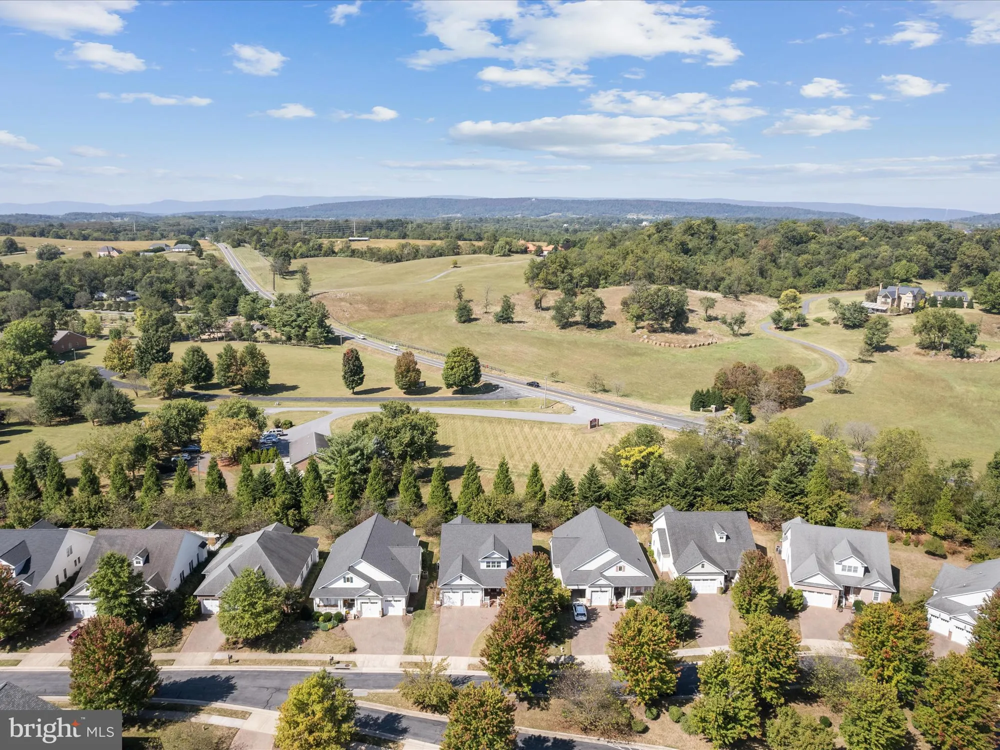 Property Slideshow image 34 of 69 | 147 harvest ridge dr, Winchester, VA, 22601